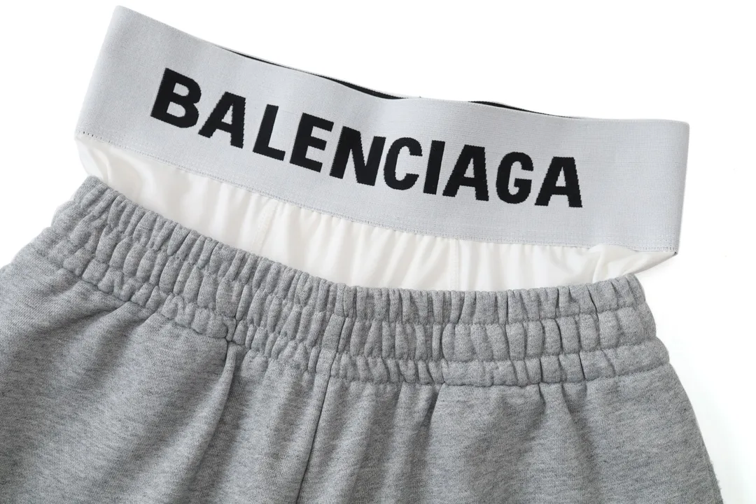 Trompe L'oeil Layered Logo Sweat Shorts D20521281 — view 16