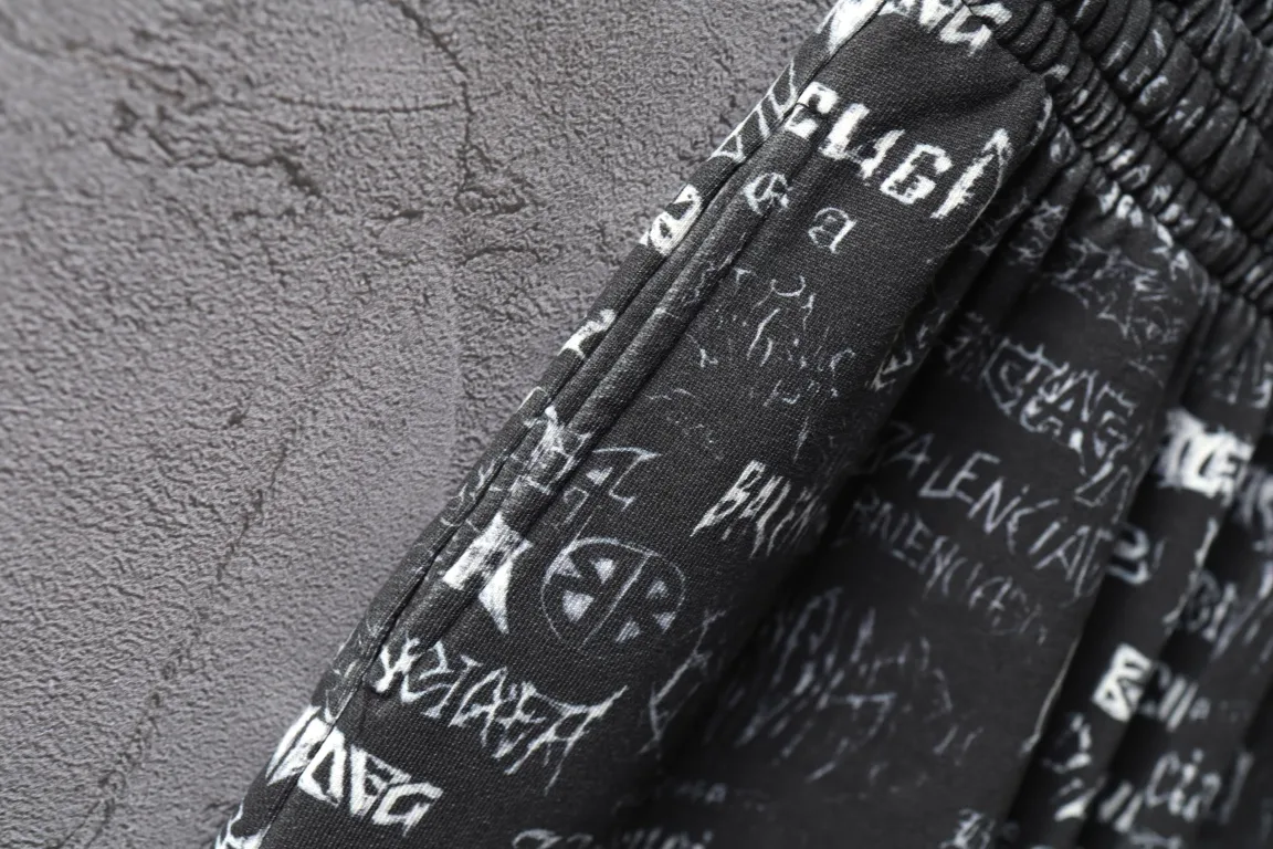 Logo-Print Cotton-Jersey Shorts D20921247 — view 3