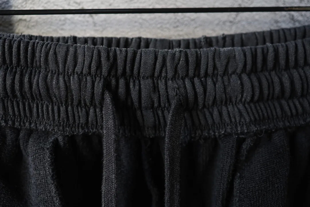 Distressed Logo Print Cotton Shorts D20921295 — view 24