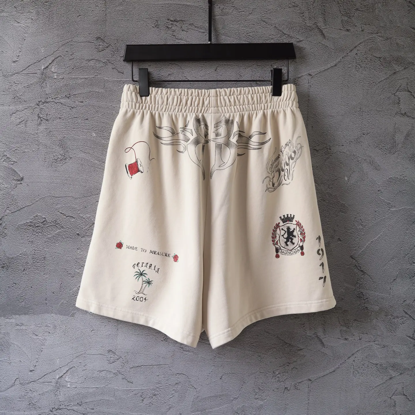 Graffiti Print Cotton Jersey Shorts D21921275 — view 2