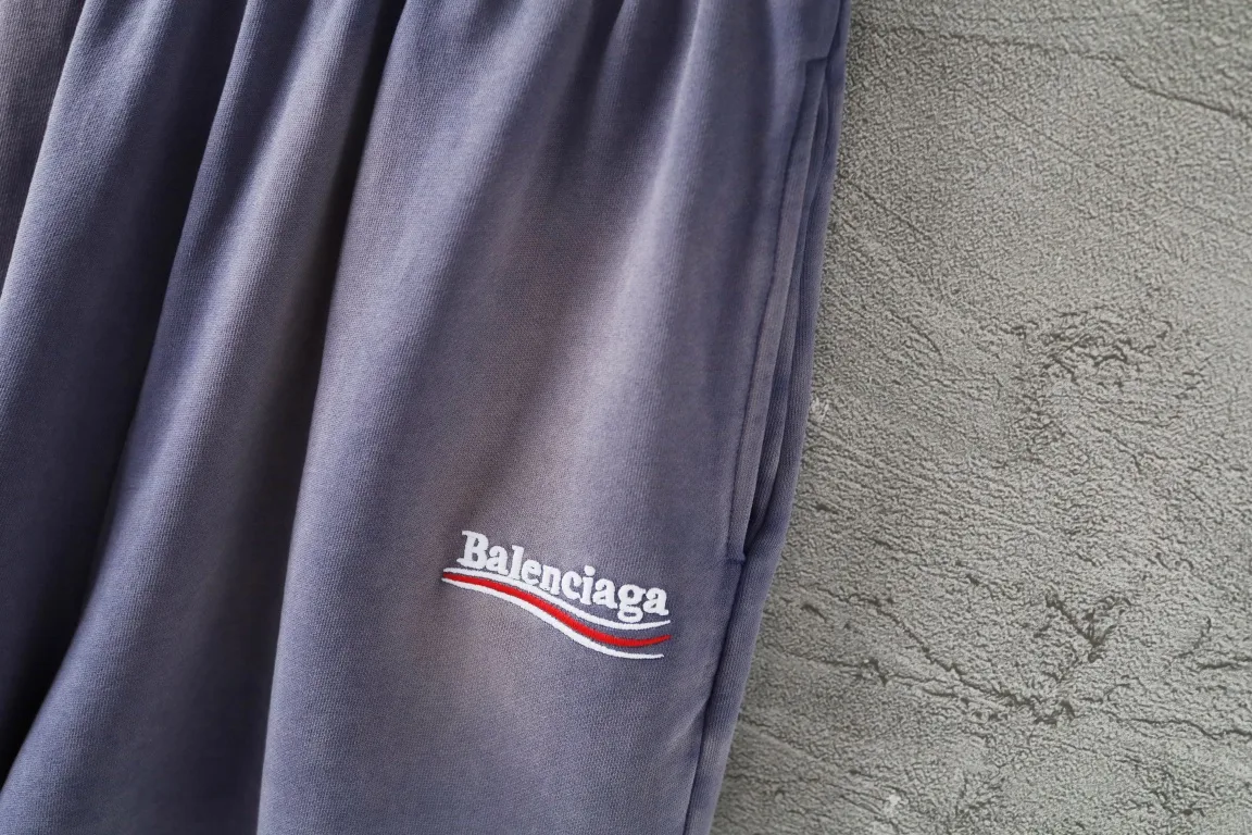 Logo Print Washed Cotton Shorts D19521303 — view 3