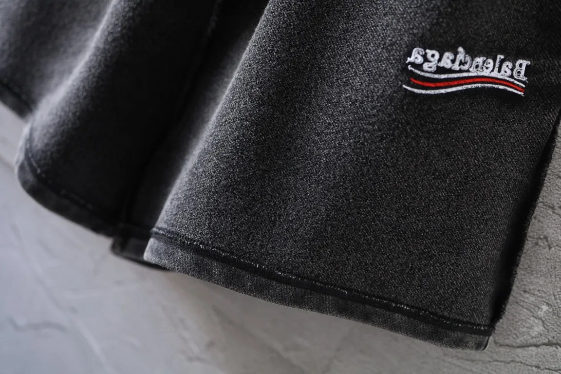 Logo Embroidered Washed Cotton Sweat Shorts D22521315 — view 5
