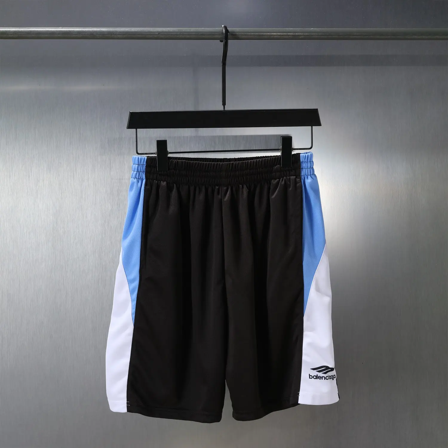 3B Logo Color-Block Mesh Sports Shorts D11918793 — view 10