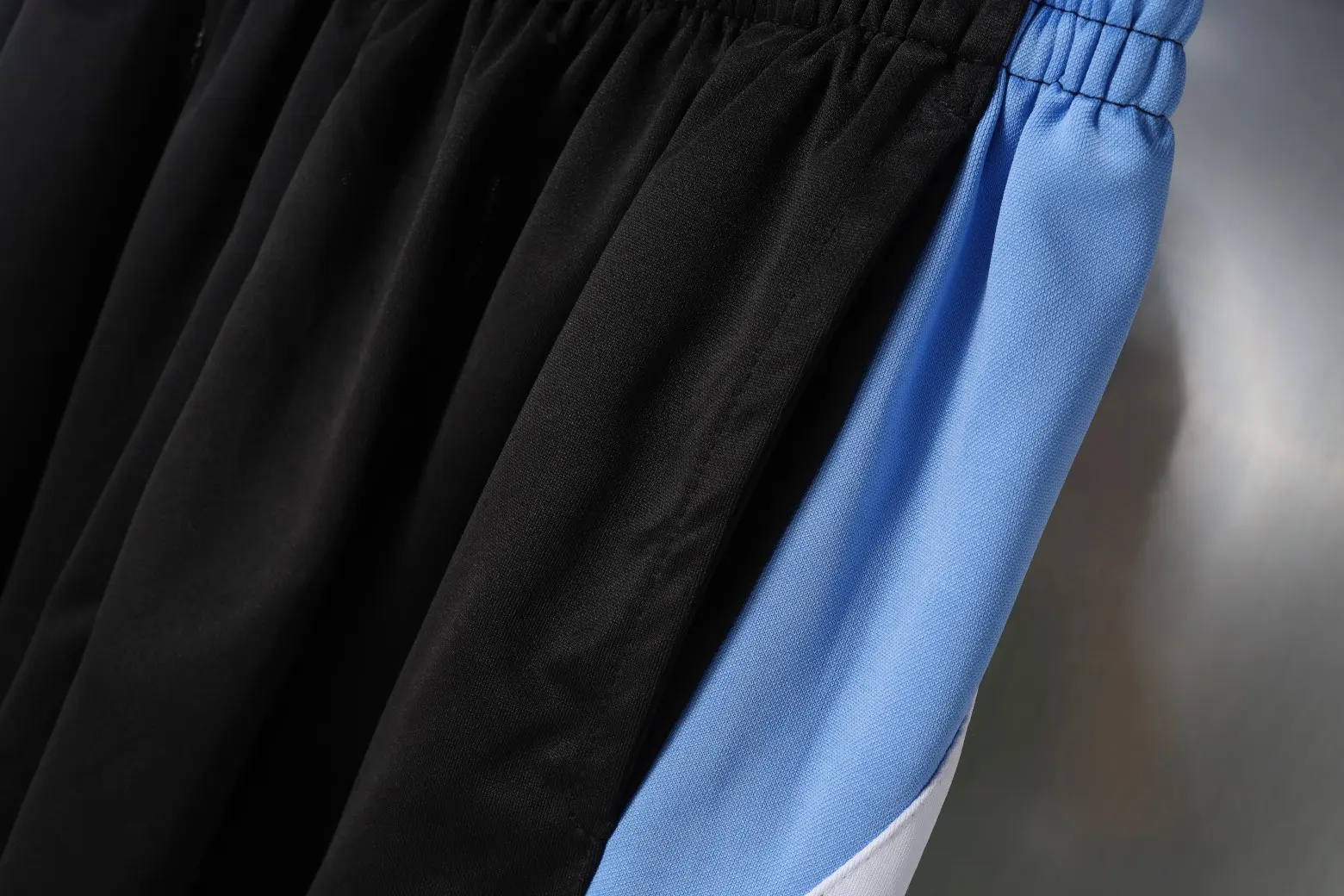 3B Logo Color-Block Mesh Sports Shorts D11918793 — view 15