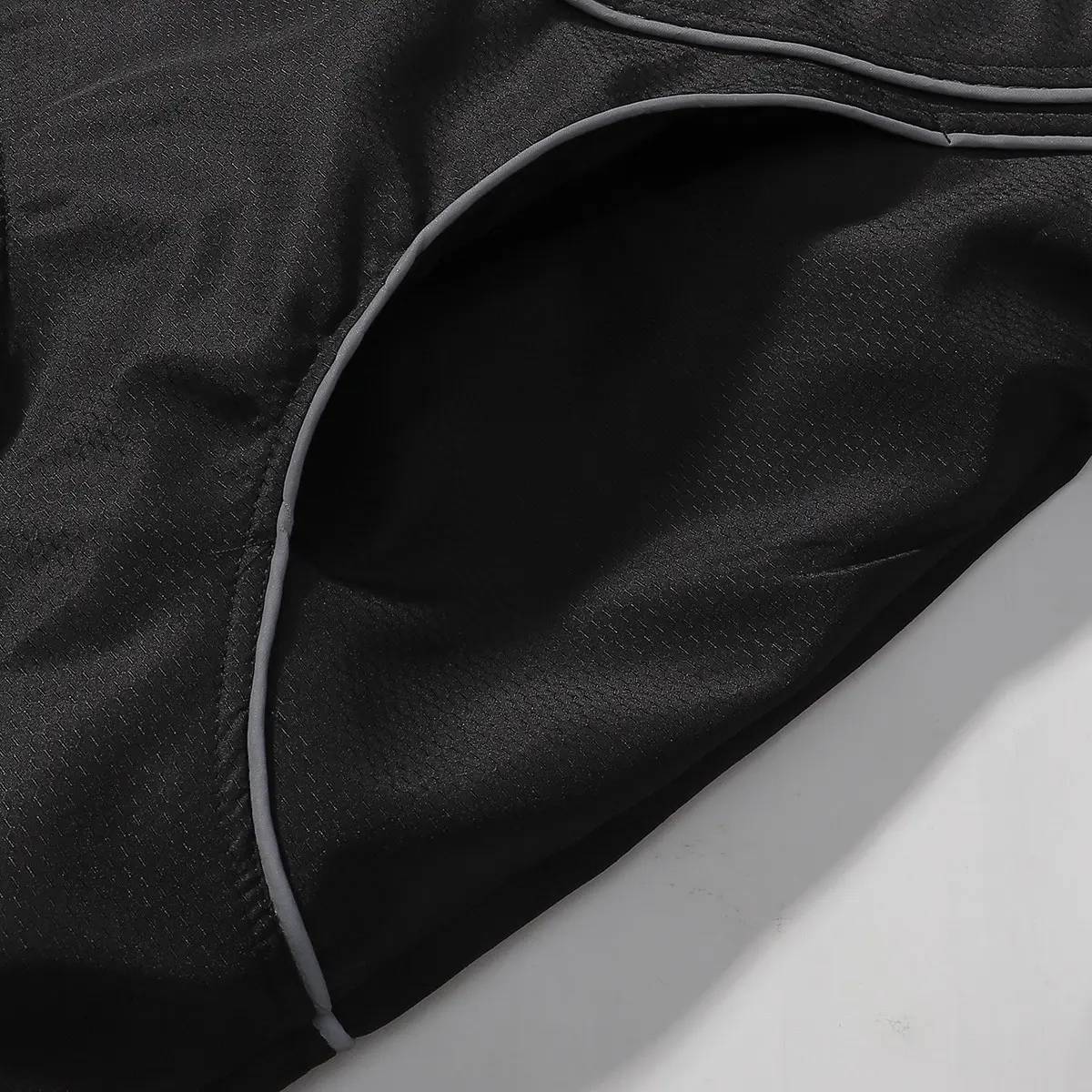 Reflective Embroidered Half-Zip Windbreaker D18011657 — view 7