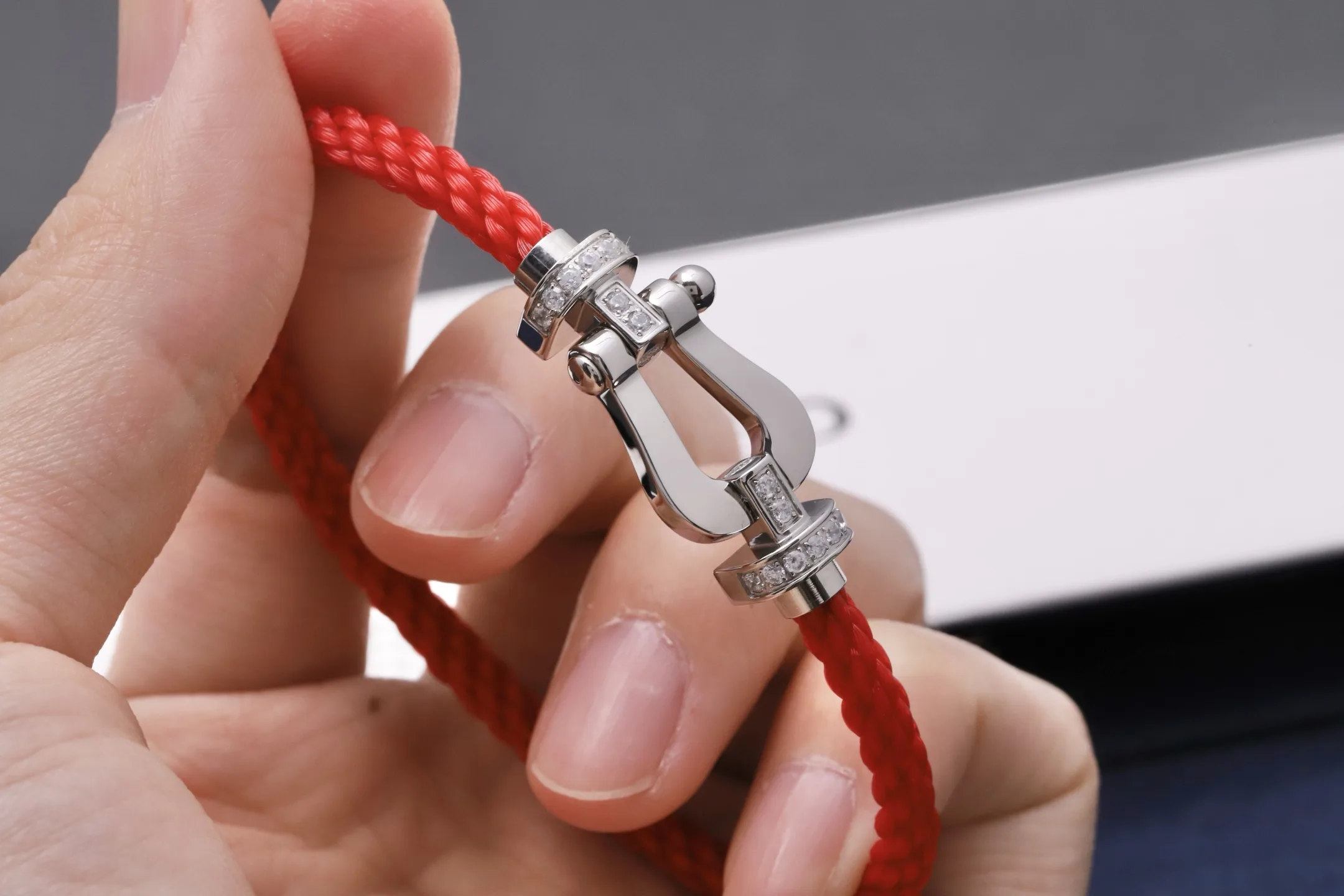 Force 10 Horseshoe Braided Rope Bracelet D22017122 — view 5