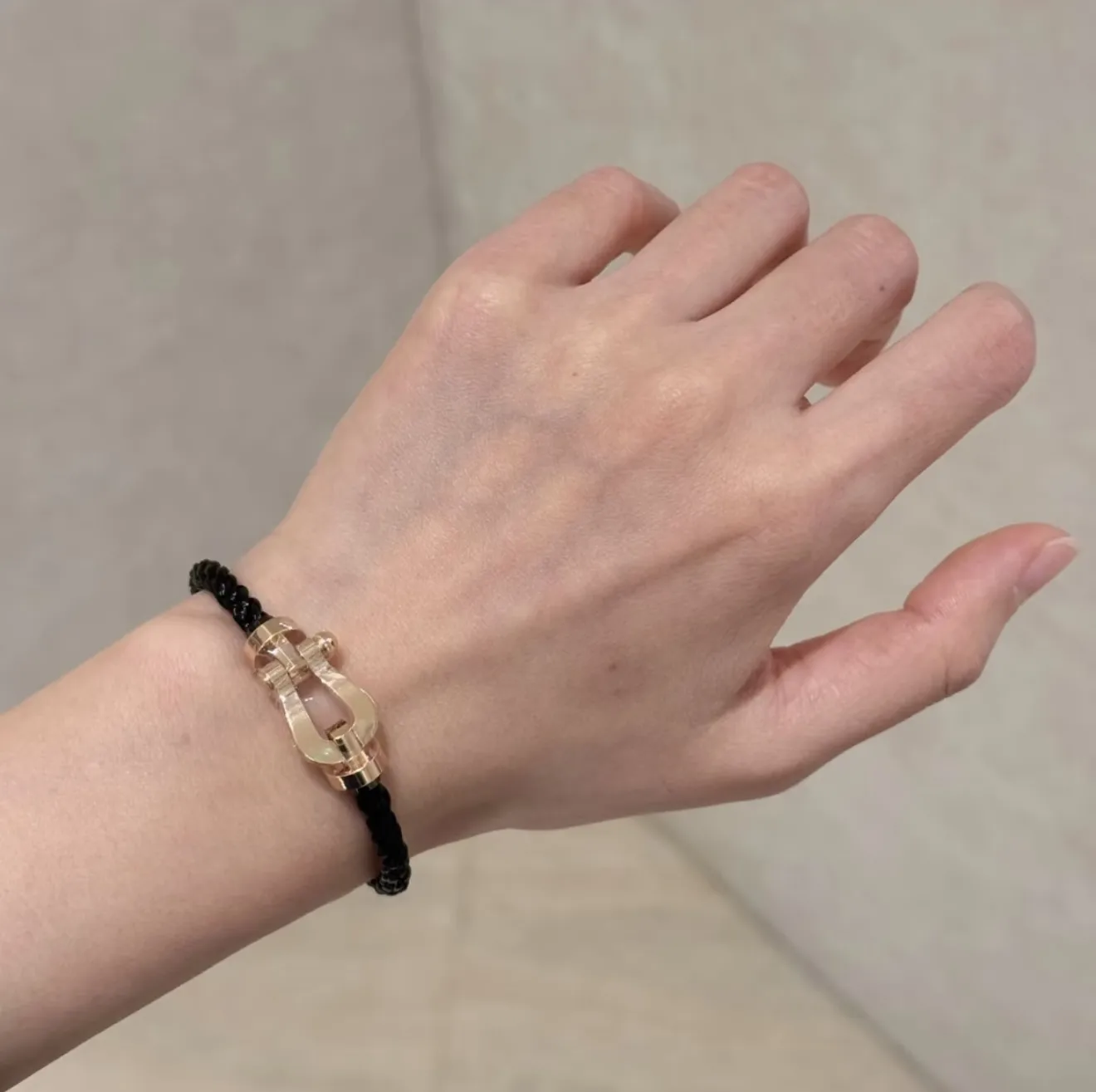 Force 10 Large Horseshoe Braided Rope Bracelet D22017117 — view 9