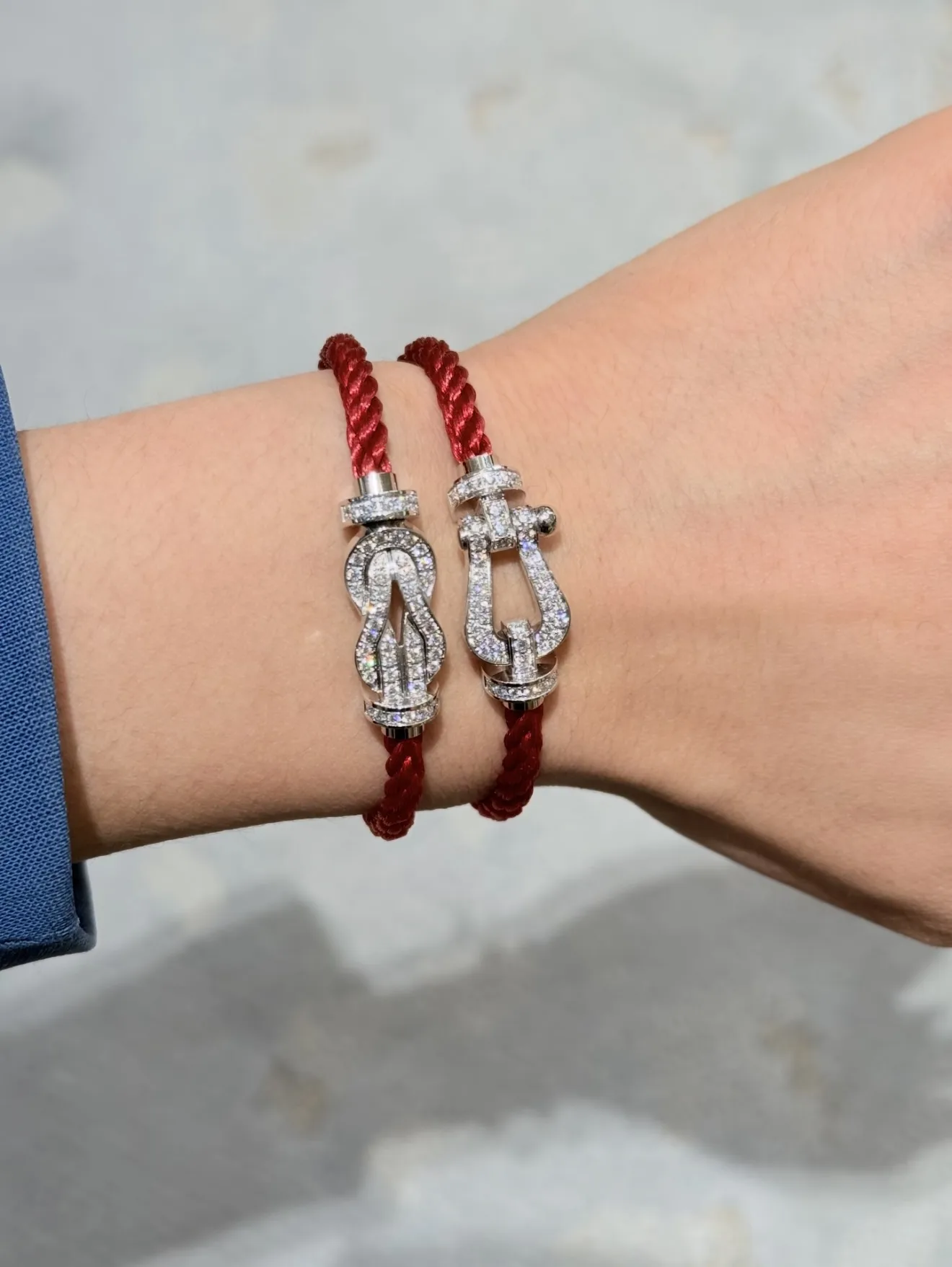8-Degree Buckle Red Cord Bracelet with Pavé Crystals D23017110 — view 10