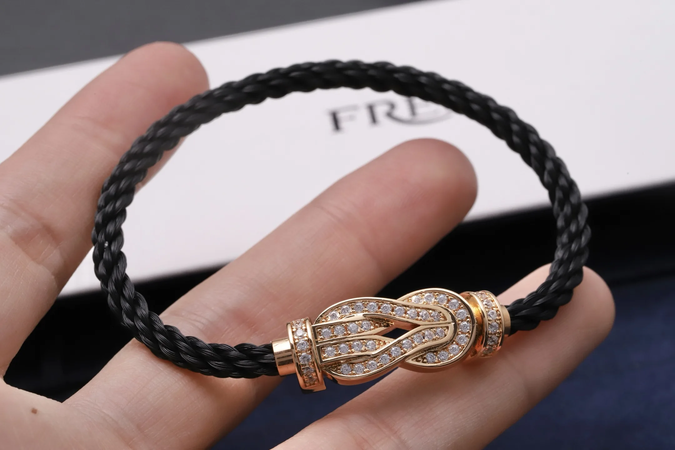 Force 10 Style Diamond-Set 8-Buckle Rope Bracelet D23017111 — view 5
