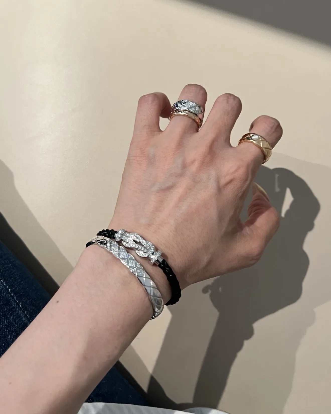 8° Degree Large Pavé Diamond Knot Rope Bracelet D23017112 — view 9
