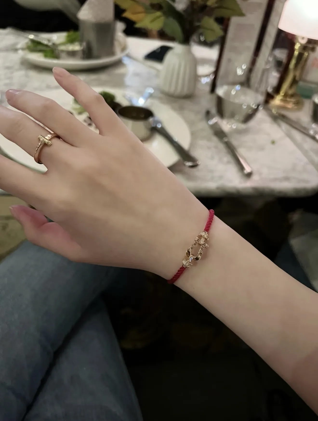 Force 10 Horseshoe Red Cord Bracelet D20017113 — view 11