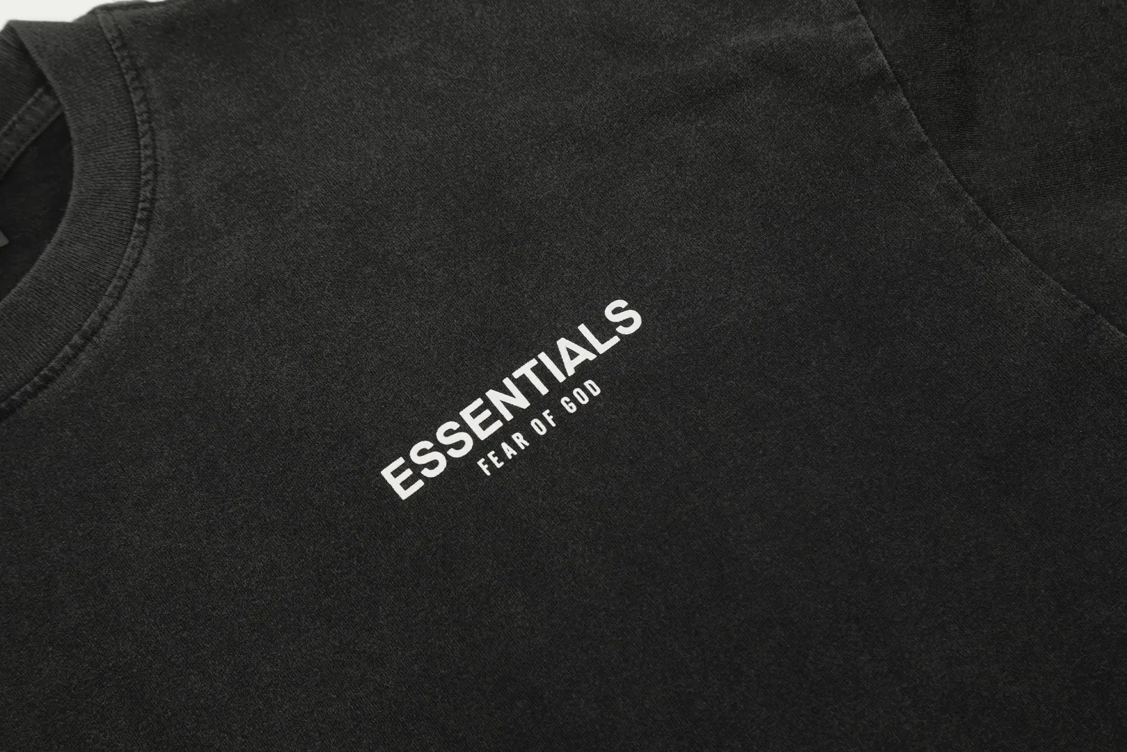 Essentials Dove Logo Oversized T-Shirt D8911532 — view 5