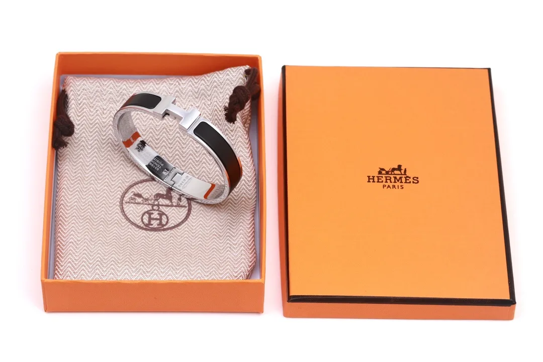 Clic HH Matte Enamel Bangle D17017552 — view 7
