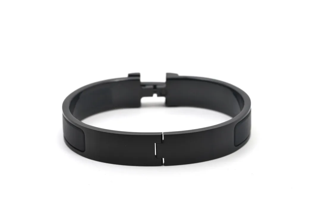 Clic HH So Black Matte Bangle D17017551 — view 3