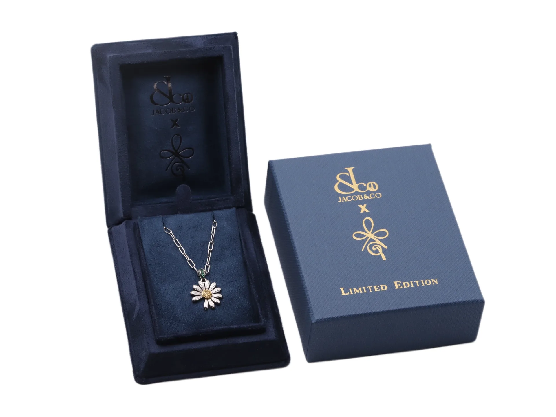 Jacob & Co. x Peaceminusone Daisy Pendant Necklace D27517027 — view 2