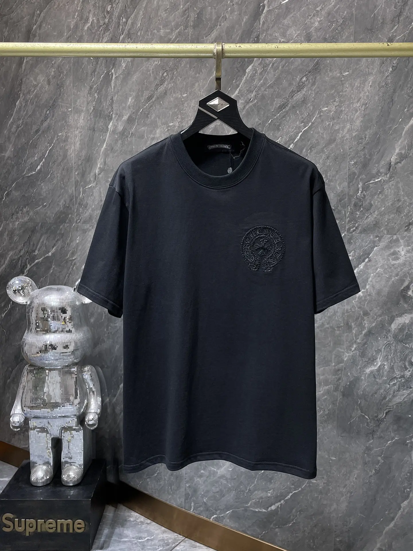 Horseshoe Cross Embroidered Cotton T-Shirt D6515477 — view 2