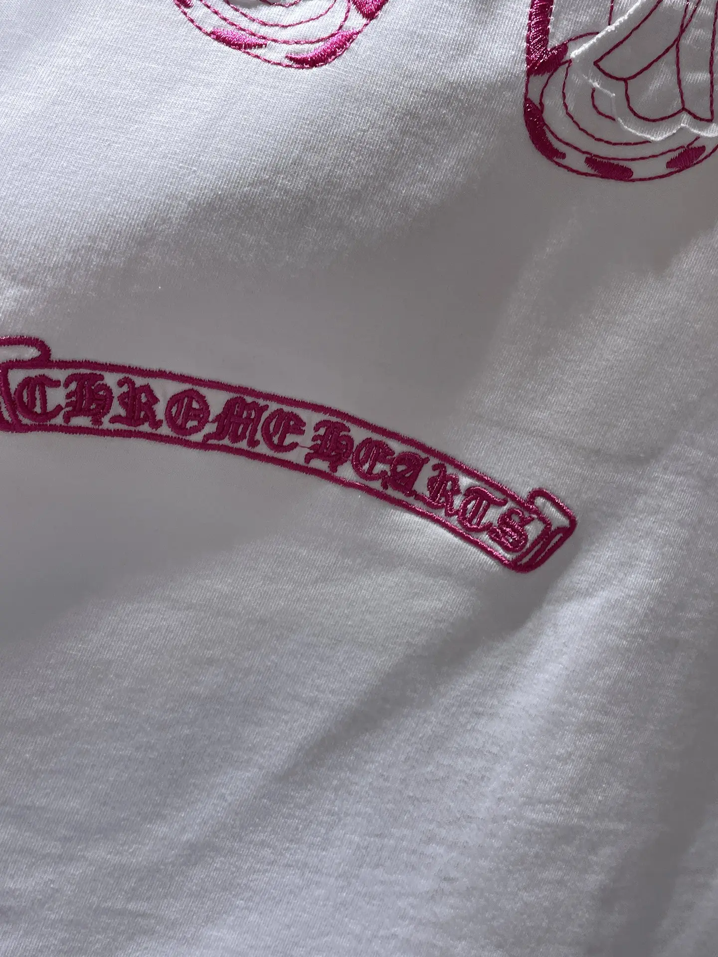 Embroidered Horseshoe Logo Cotton T-Shirt D11011641 — view 8