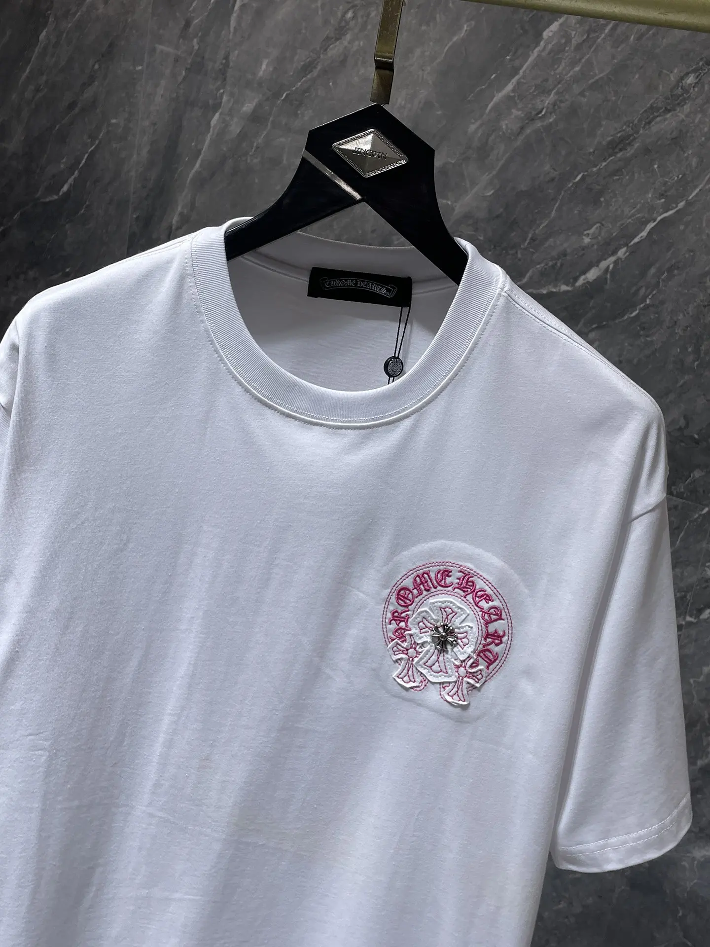 Embroidered Horseshoe Logo Cotton T-Shirt D6015473 — view 4