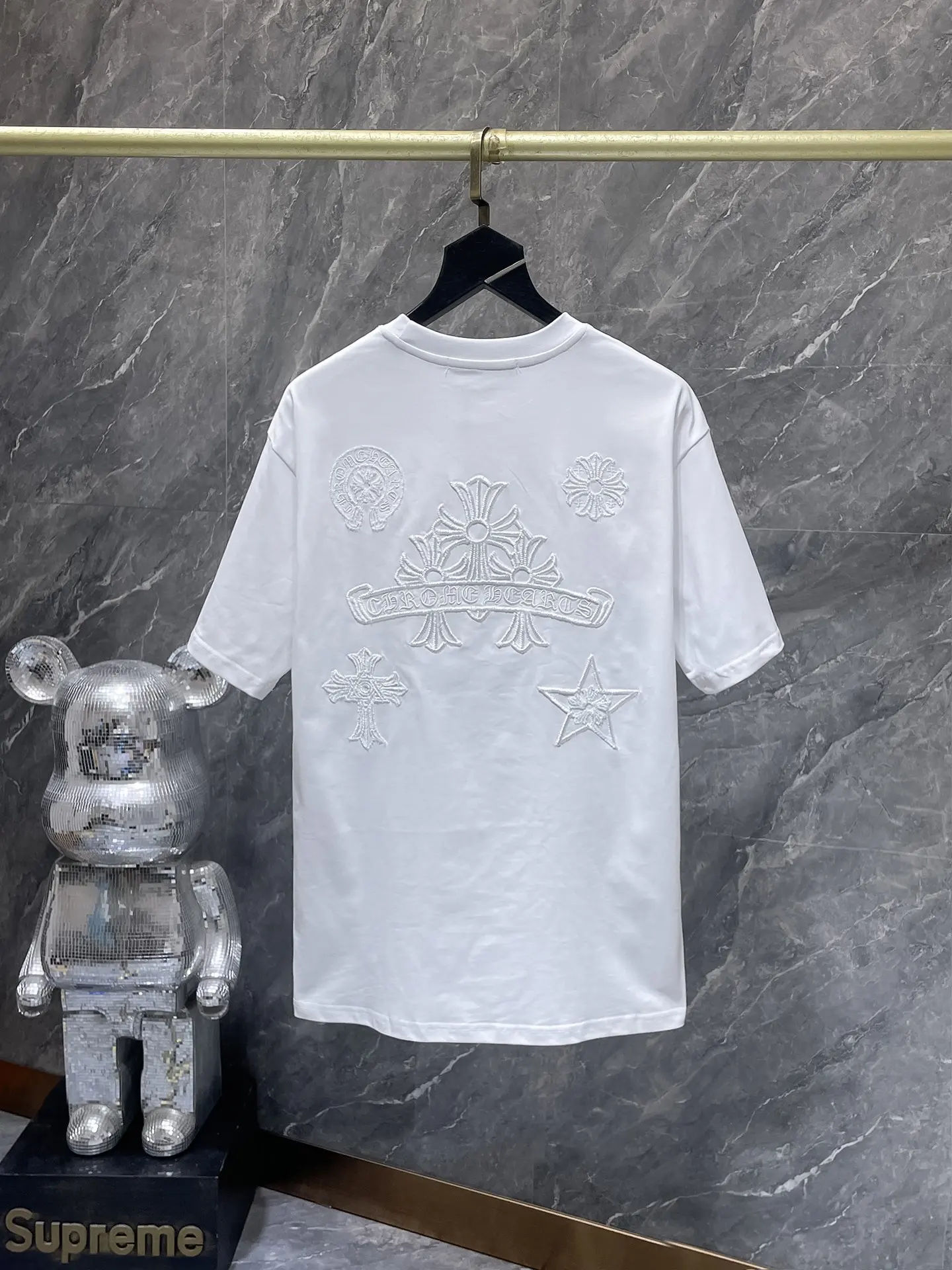 Embroidered Cross Logo Cotton T-Shirt D7015470 — view 3