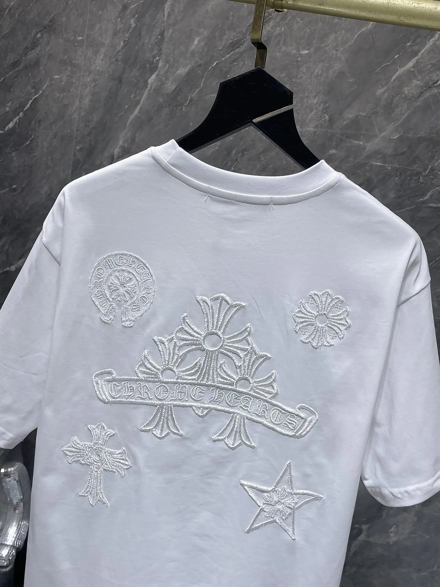 Embroidered Cross Logo Cotton T-Shirt D7015470 — view 6