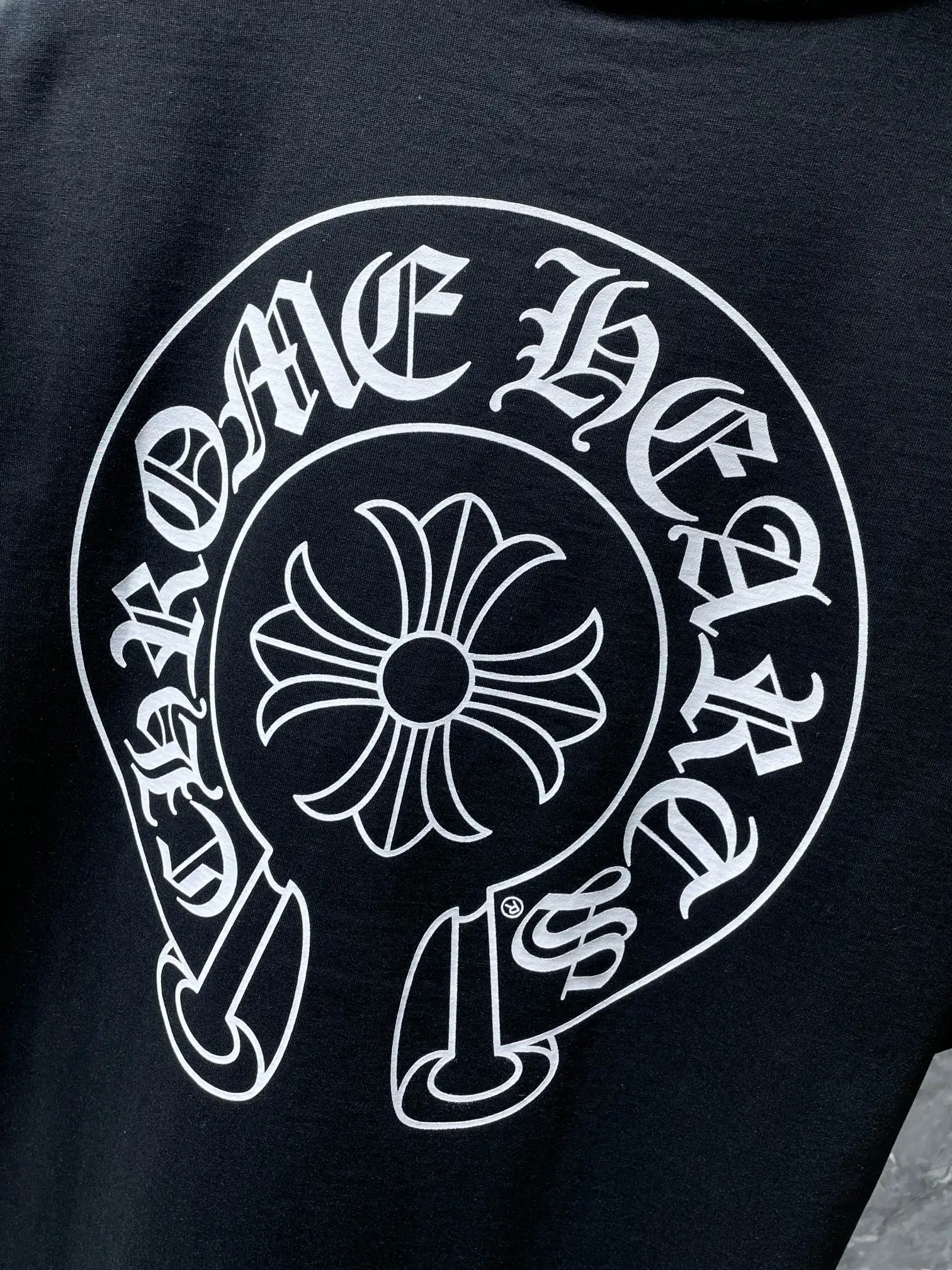 Chrome Hearts Horseshoe Logo Pocket T-Shirt D10511630 — view 5