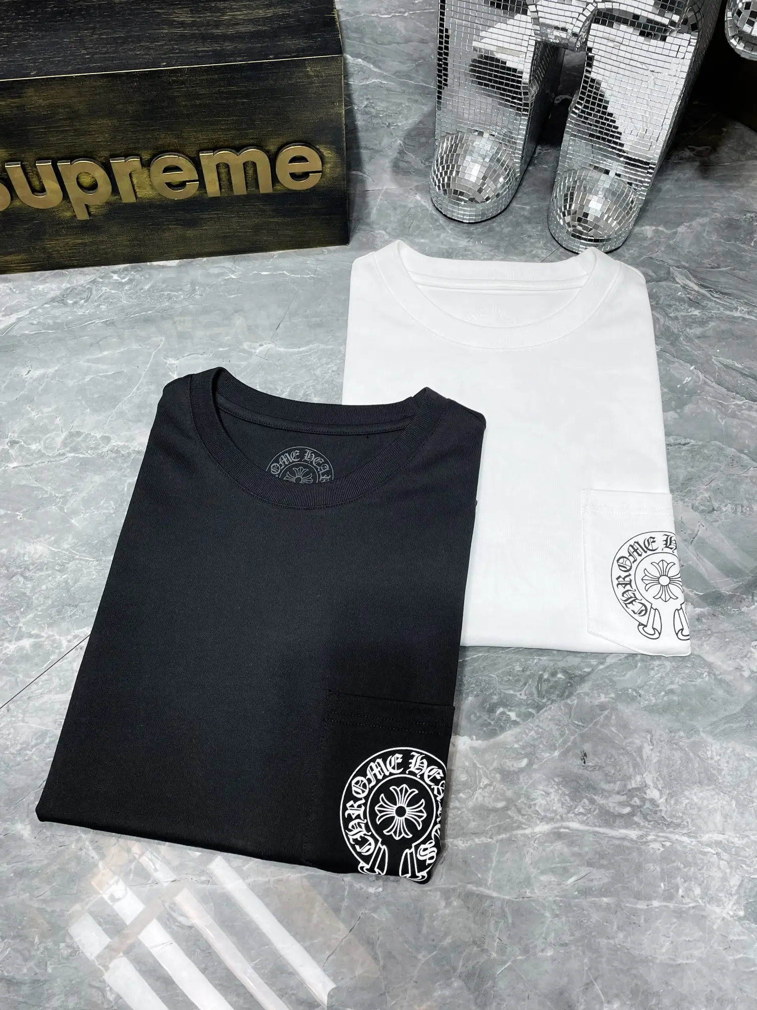 Chrome Hearts Horseshoe Logo Pocket T-Shirt D10511630 — view 9