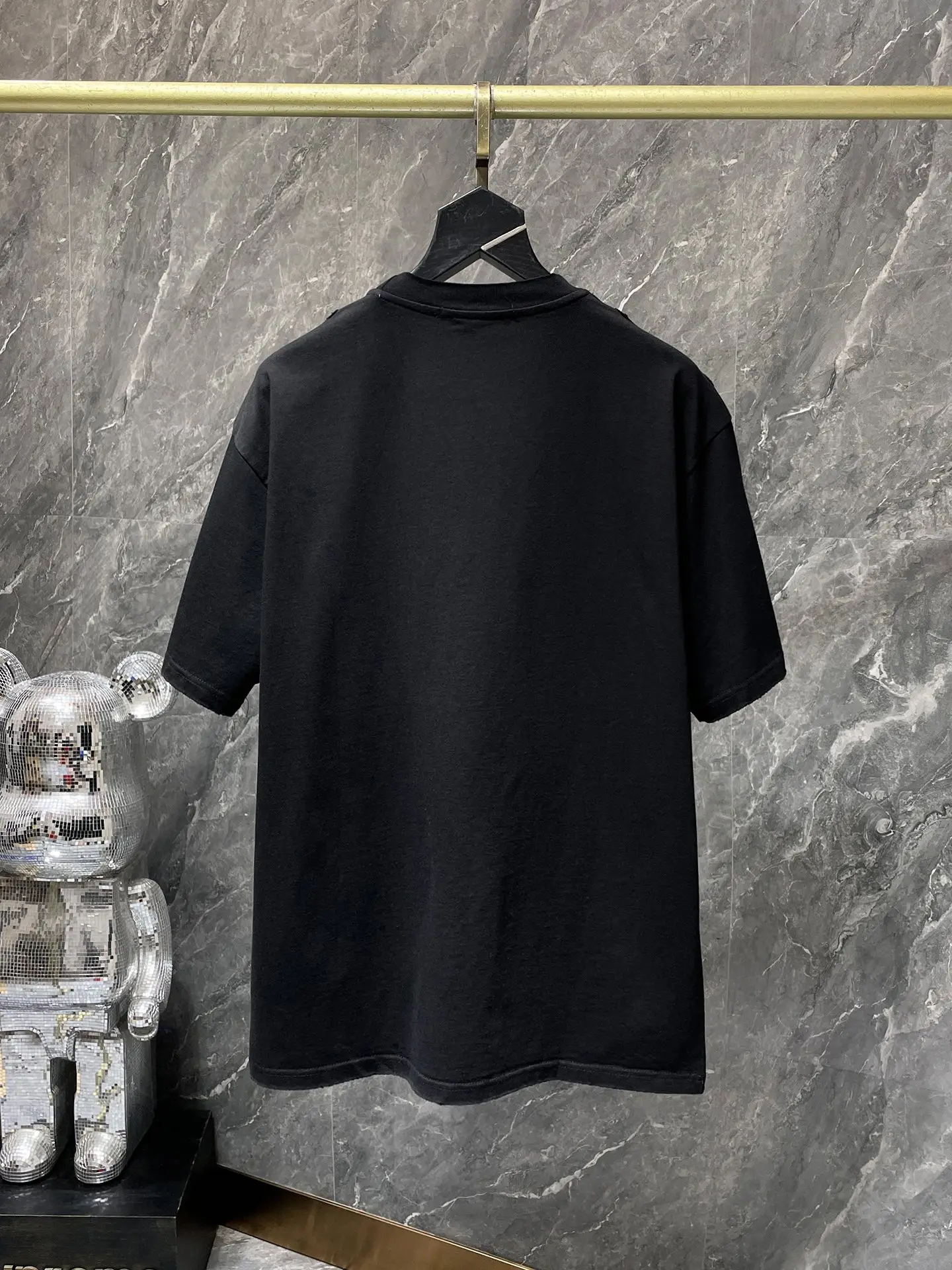 Distressed Cross Embellished T-Shirt D6015454 — view 3