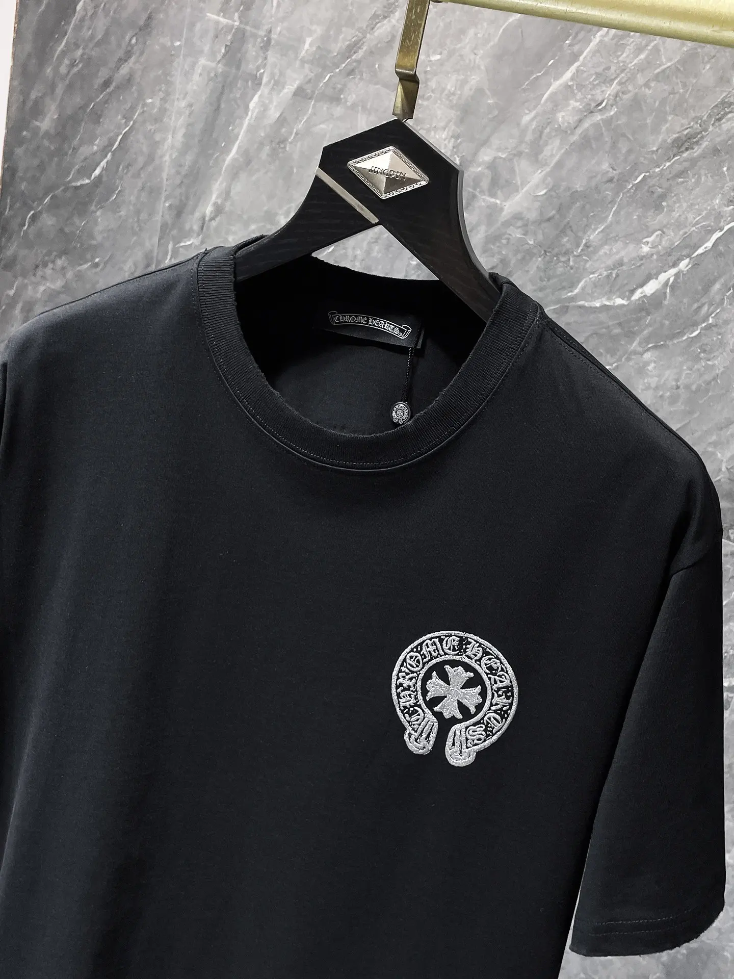 Logo Embroidery Heavyweight Cotton T-Shirt D10511621 — view 4