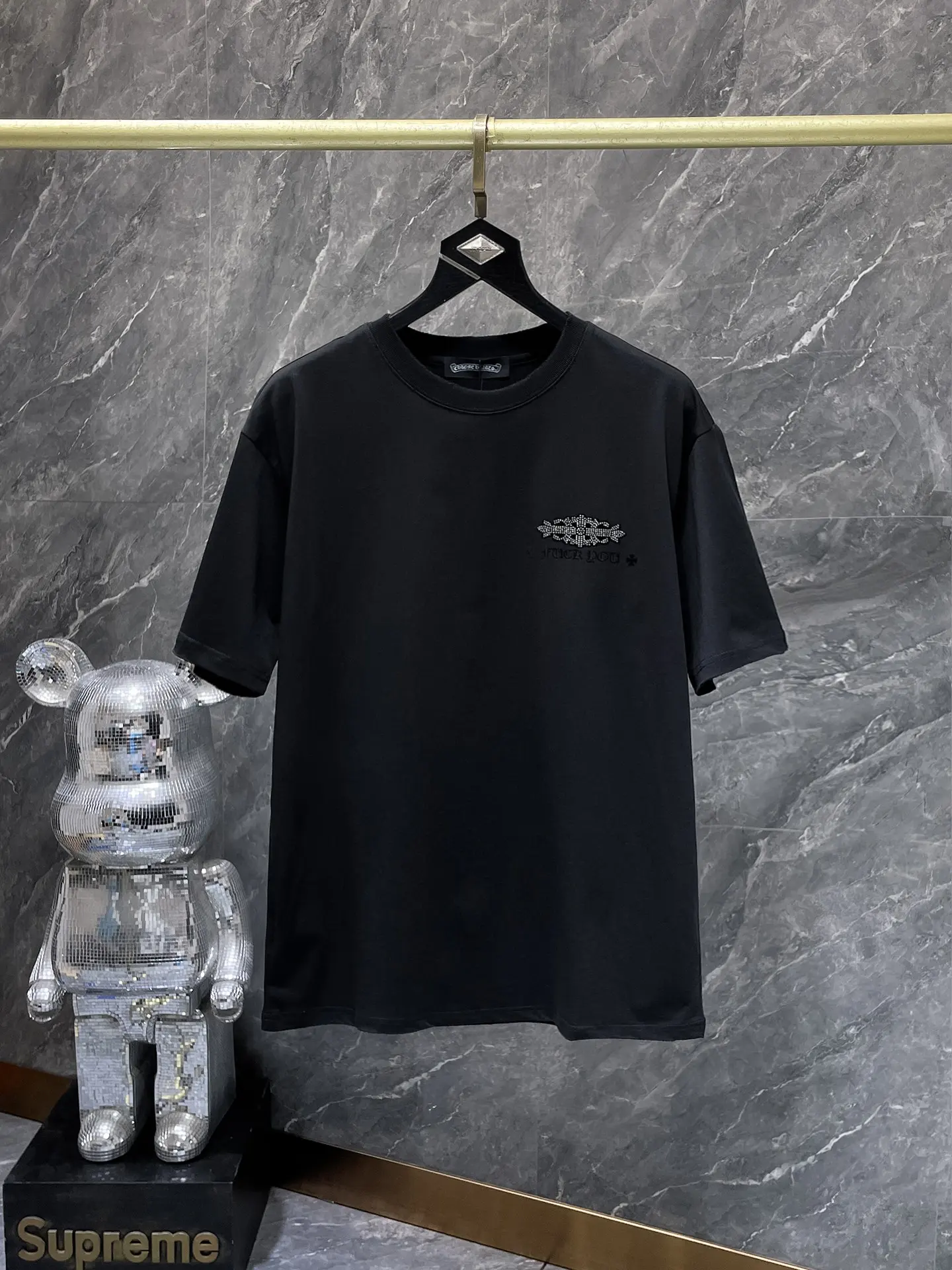 Rhinestone Horseshoe Cross T-Shirt D7015453