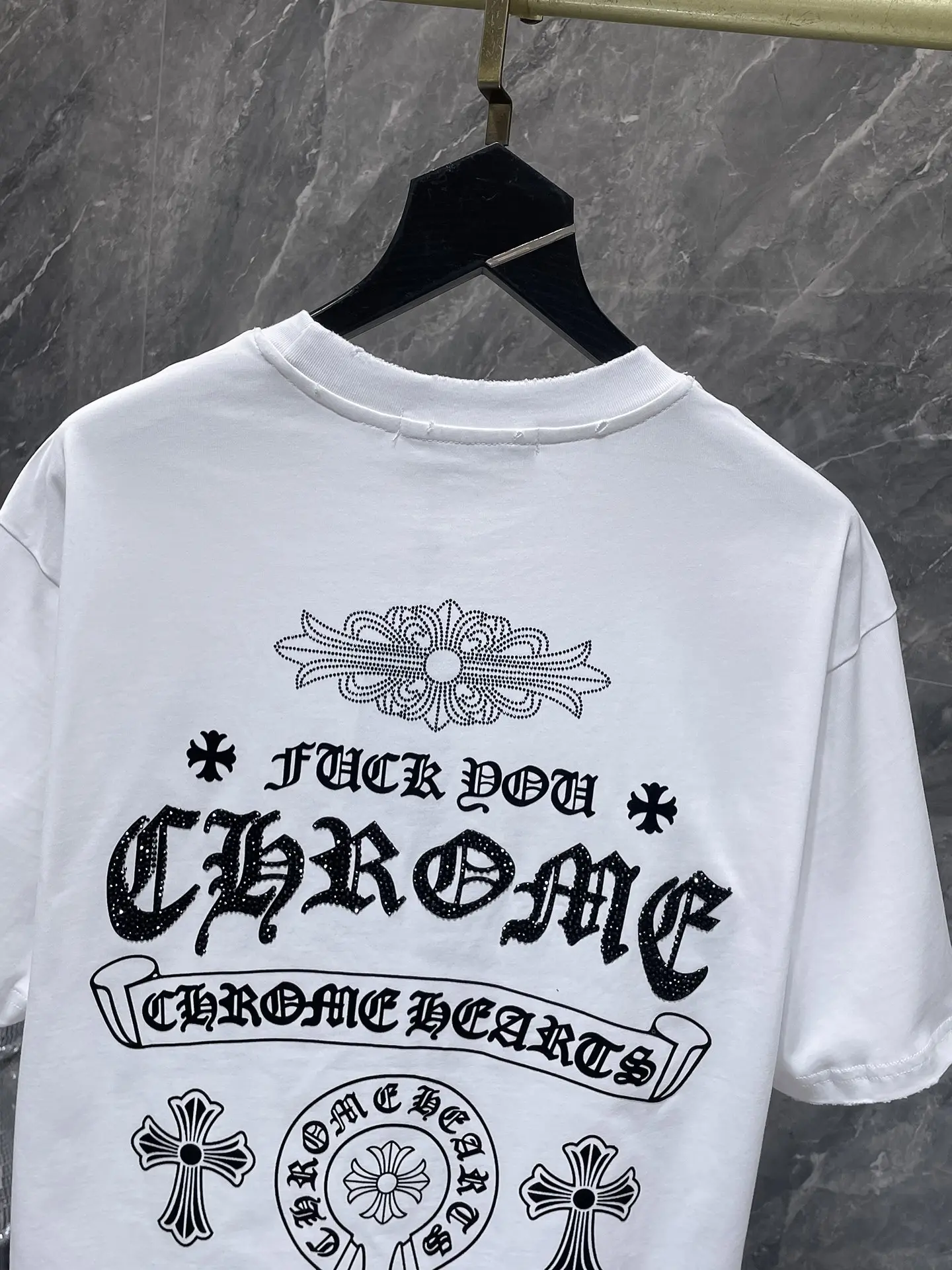 Rhinestone Horseshoe Logo T-Shirt D7015452 — view 5