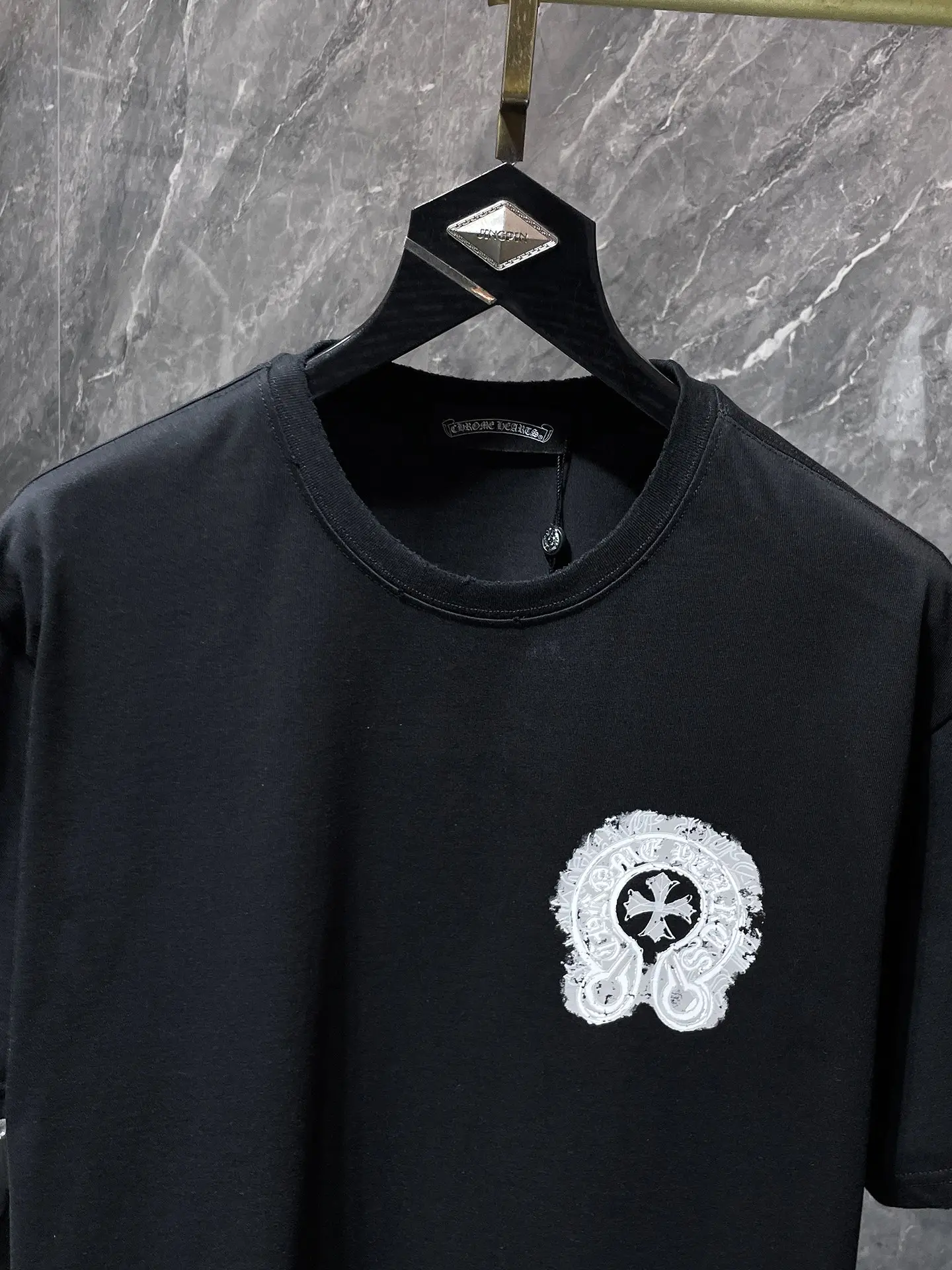 Horseshoe Logo Flocked Cotton T-Shirt D11511614 — view 4