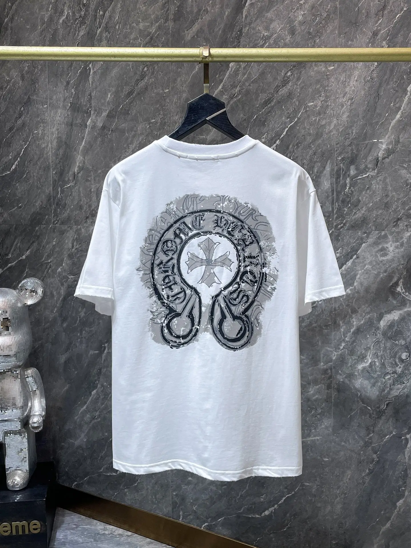 Horseshoe Logo Flocked Cotton T-Shirt D6515448 — view 3