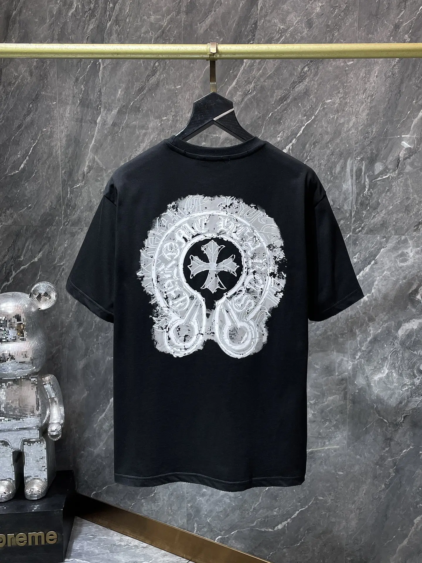 Horseshoe Logo Flocked Cotton T-Shirt D6515449 — view 3