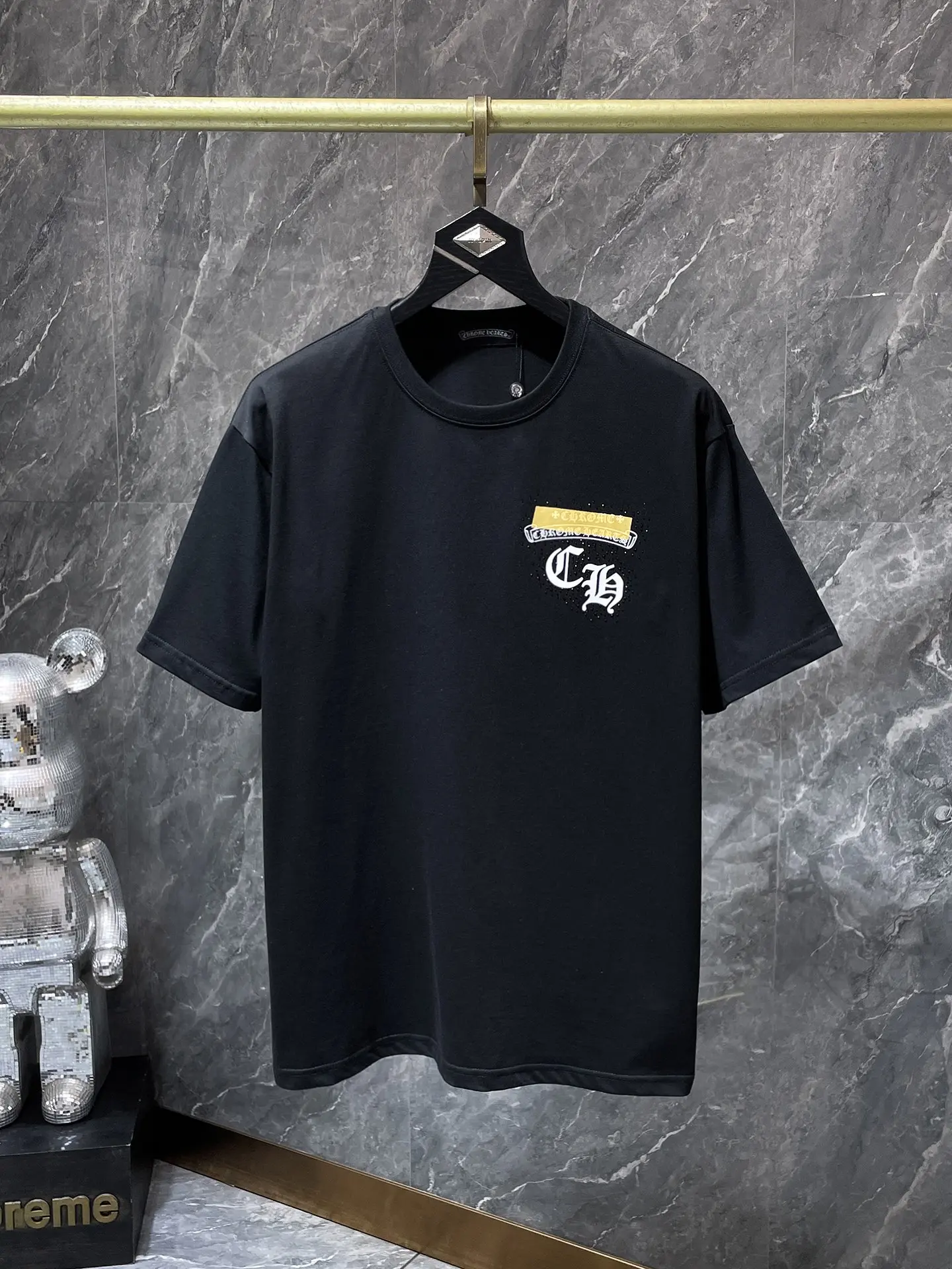 Embellished Logo Graphic T-Shirt D11511593