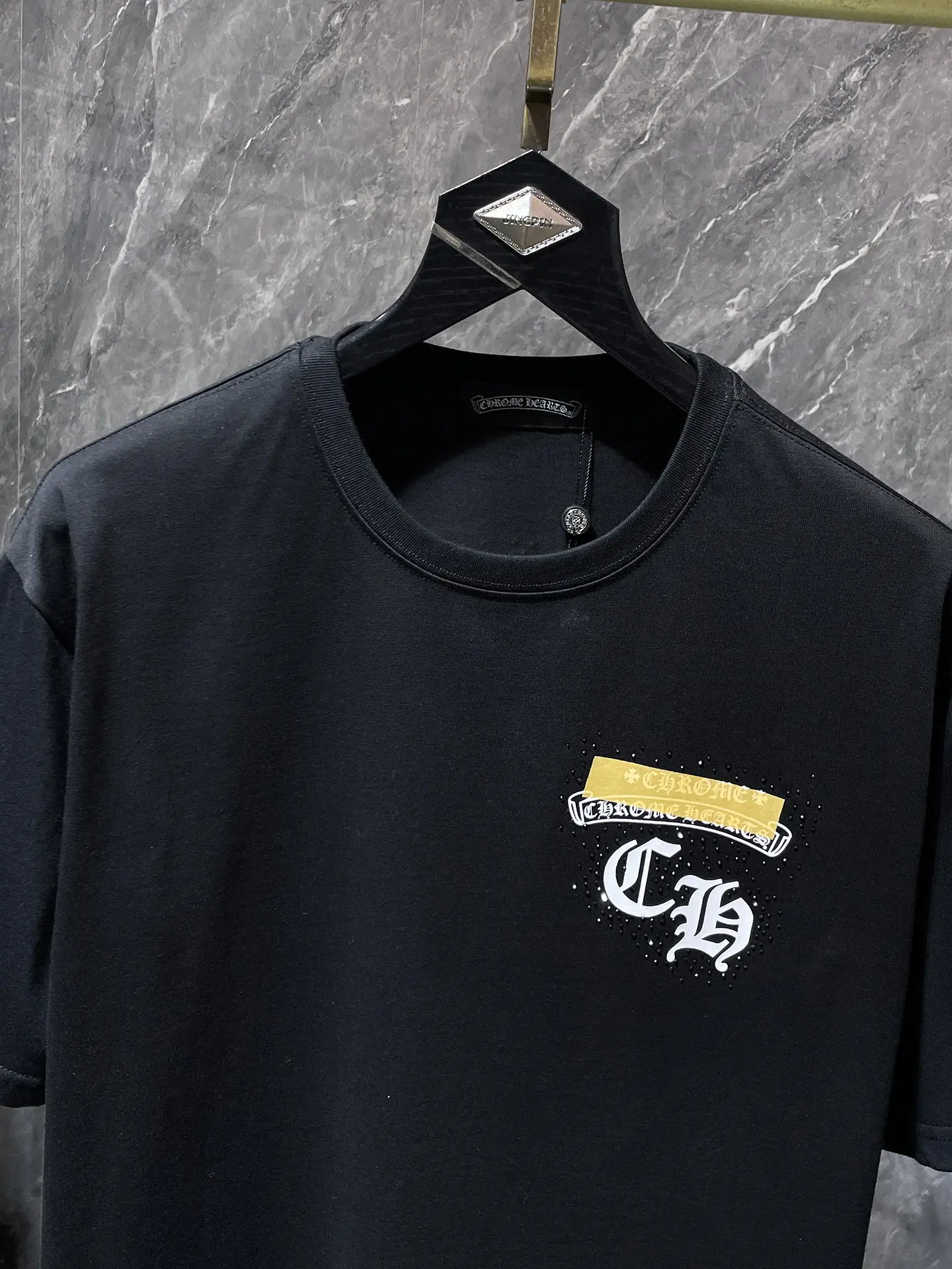Embellished Logo Graphic T-Shirt D11511593 — view 4
