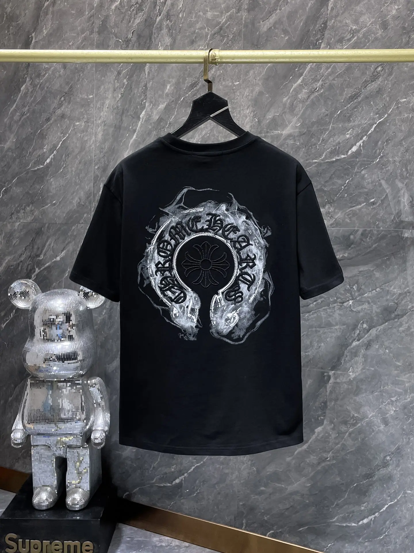 Horseshoe Cross Embroidery Cotton T-Shirt D11811596 — view 3
