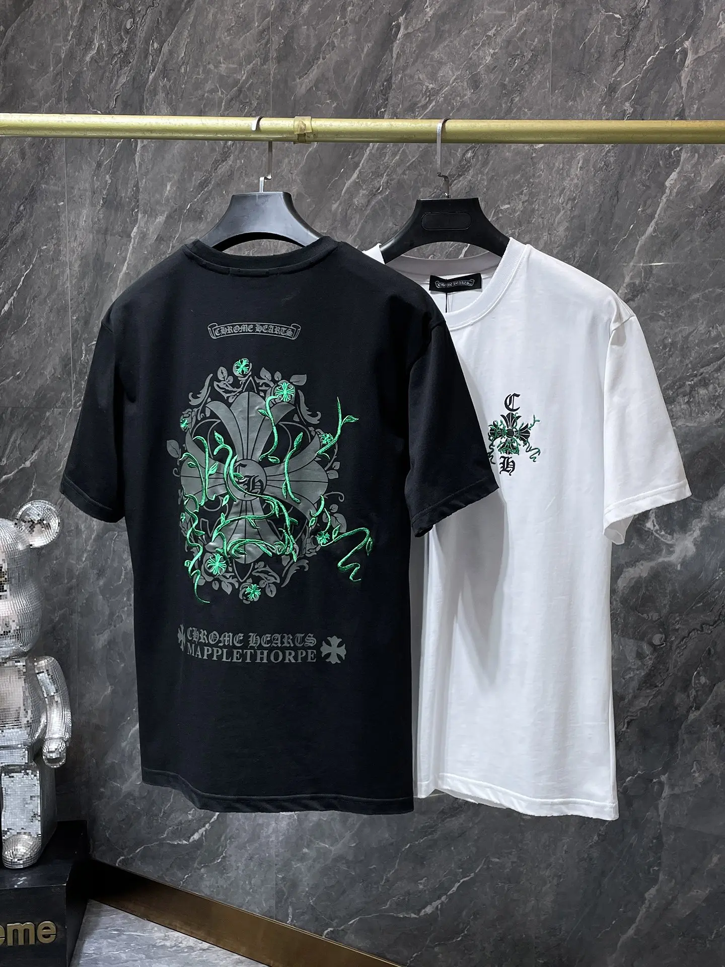 Embroidered Horseshoe Logo Cotton T-Shirt D12011600 — view 9