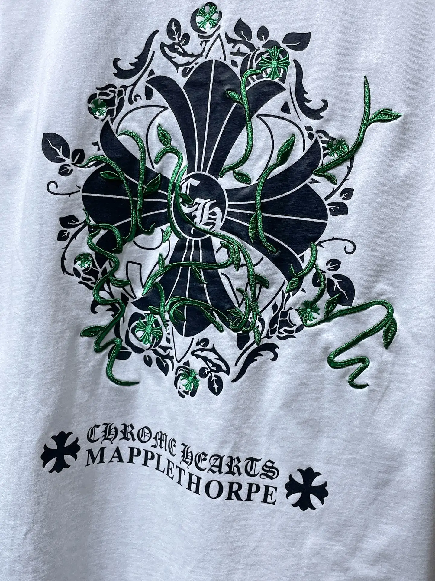 Embroidered Horseshoe Logo Cotton T-Shirt D12011601 — view 5