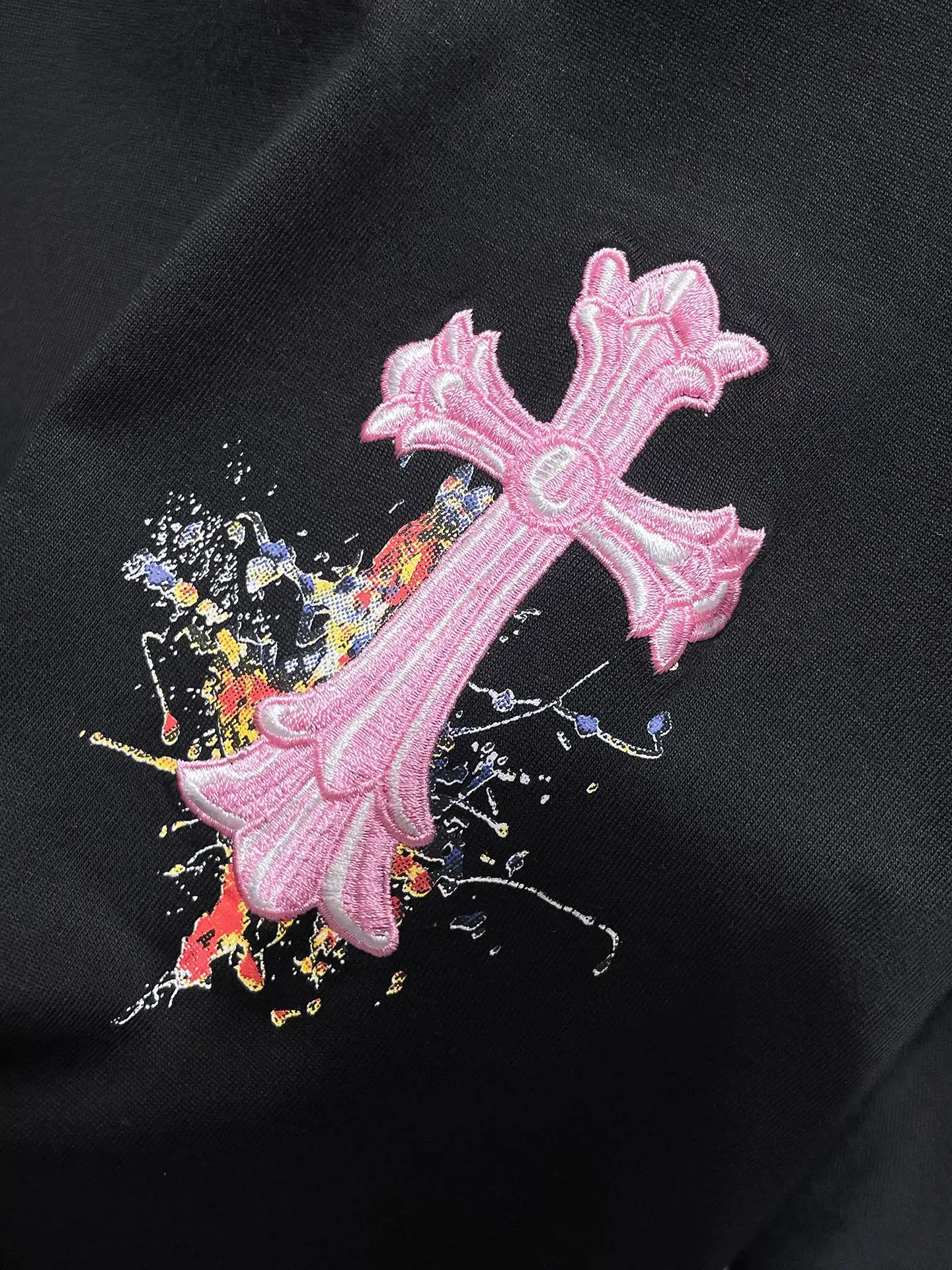 Paint-Splatter Cross Patch T-Shirt D12011591 — view 7