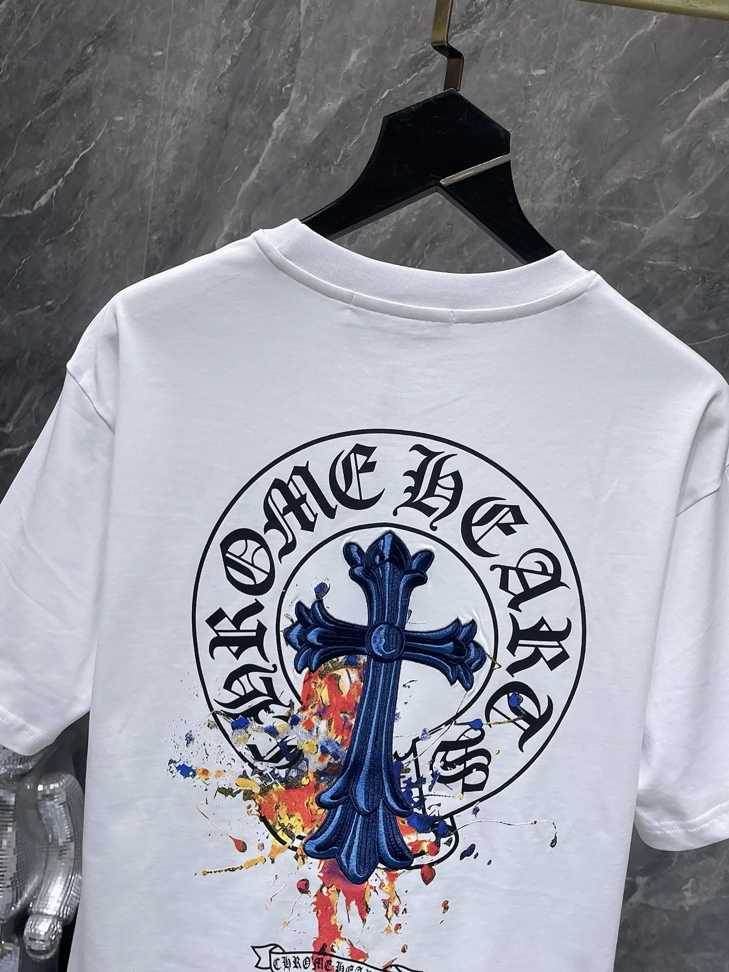 Paint-Splatter Cross Patch T-Shirt D12011592 — view 6