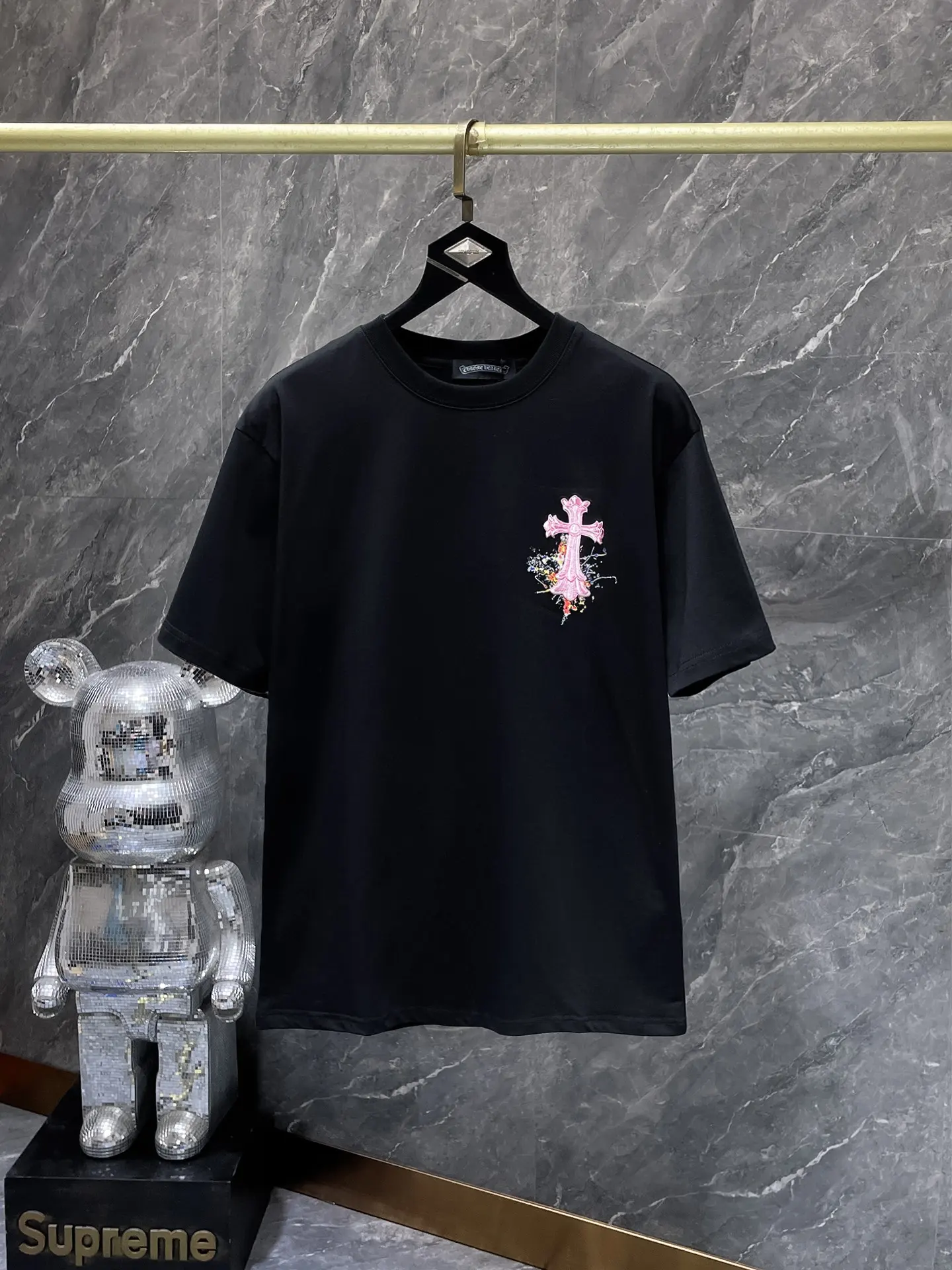 Paint-Splatter Cross Logo Cotton T-Shirt D7015426 — view 2