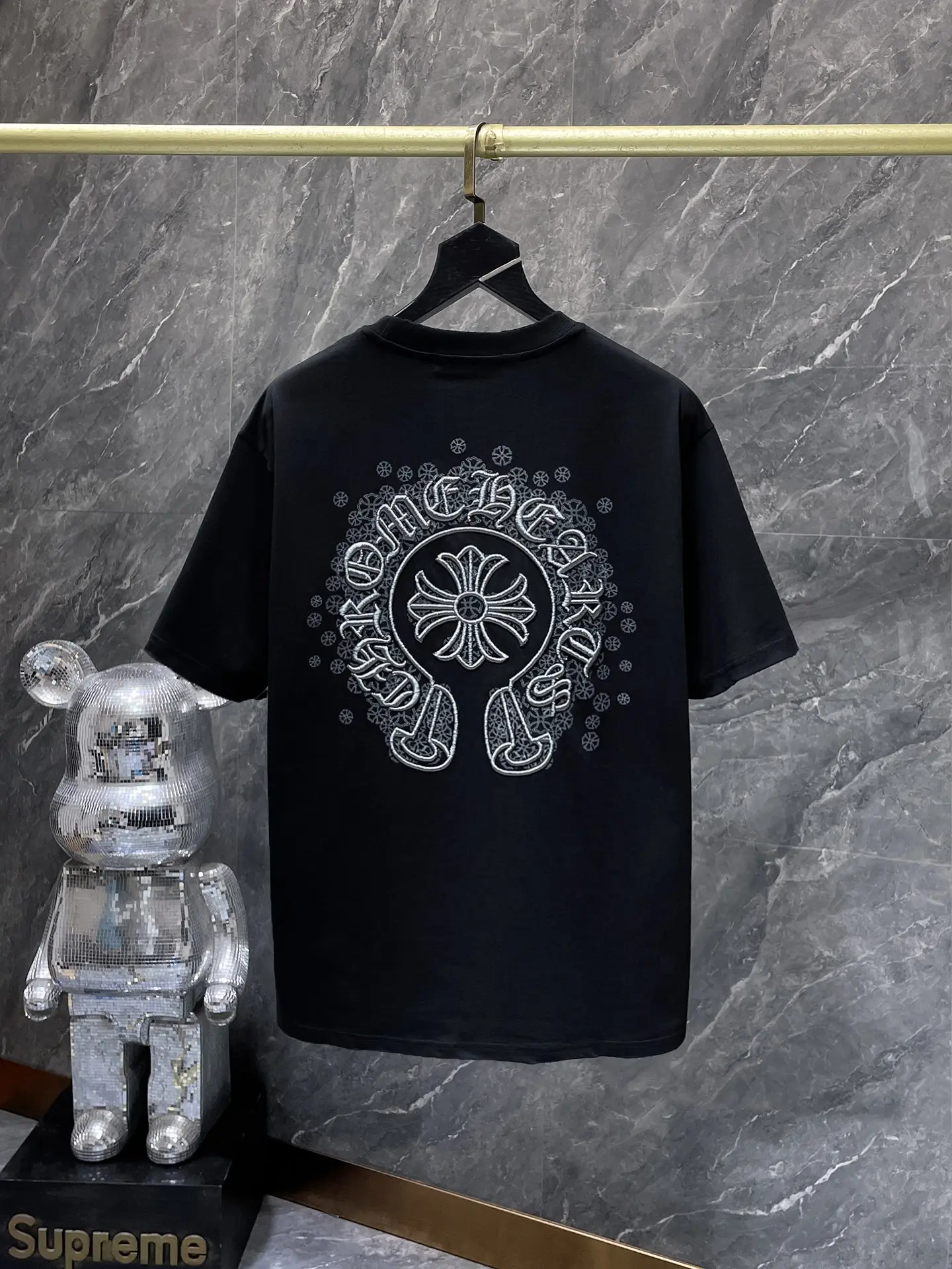 Embroidered Horseshoe Logo Cotton T-Shirt D12511603 — view 3