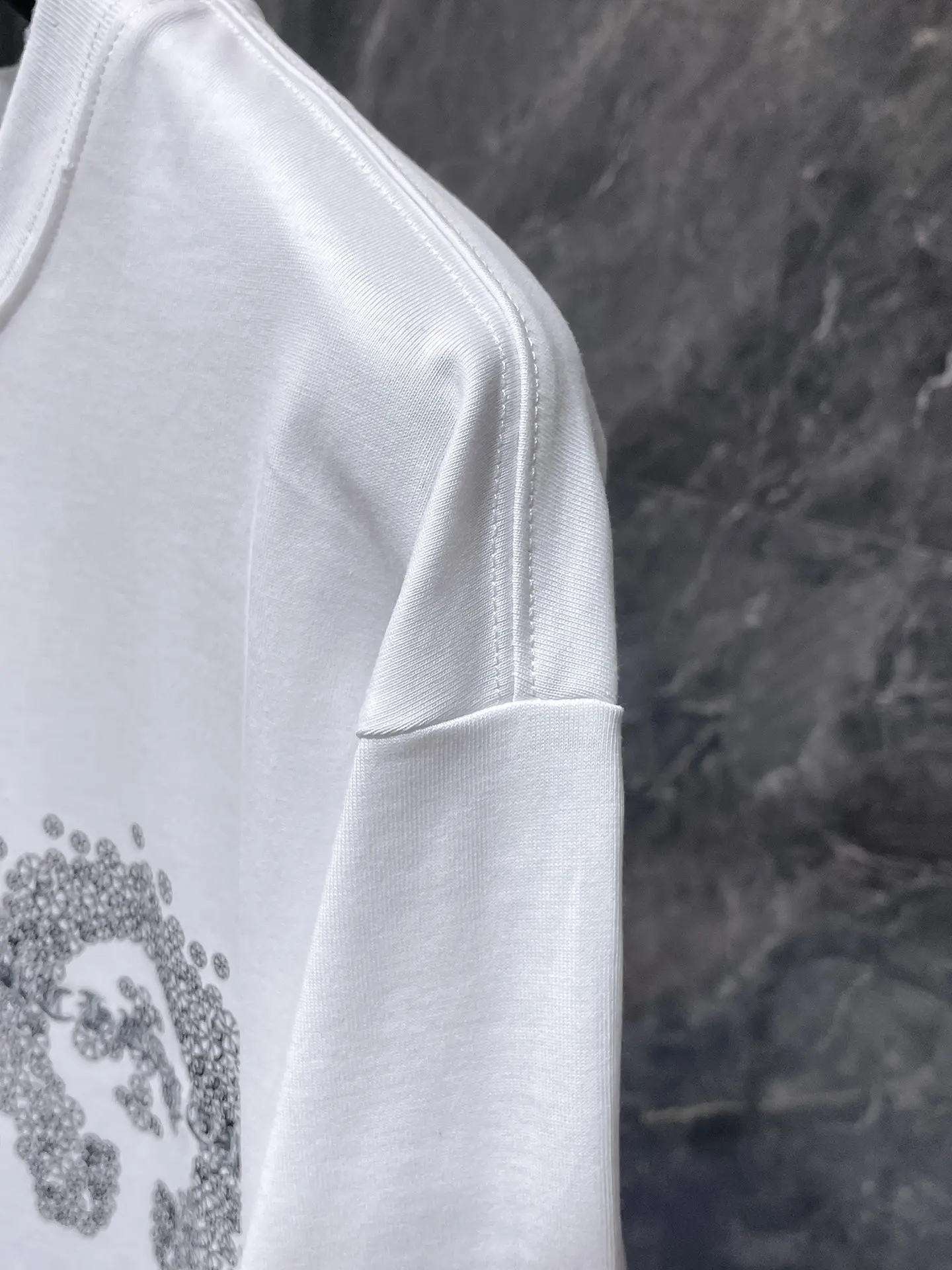 Embroidered Horseshoe Logo Cotton T-Shirt D12511602 — view 8