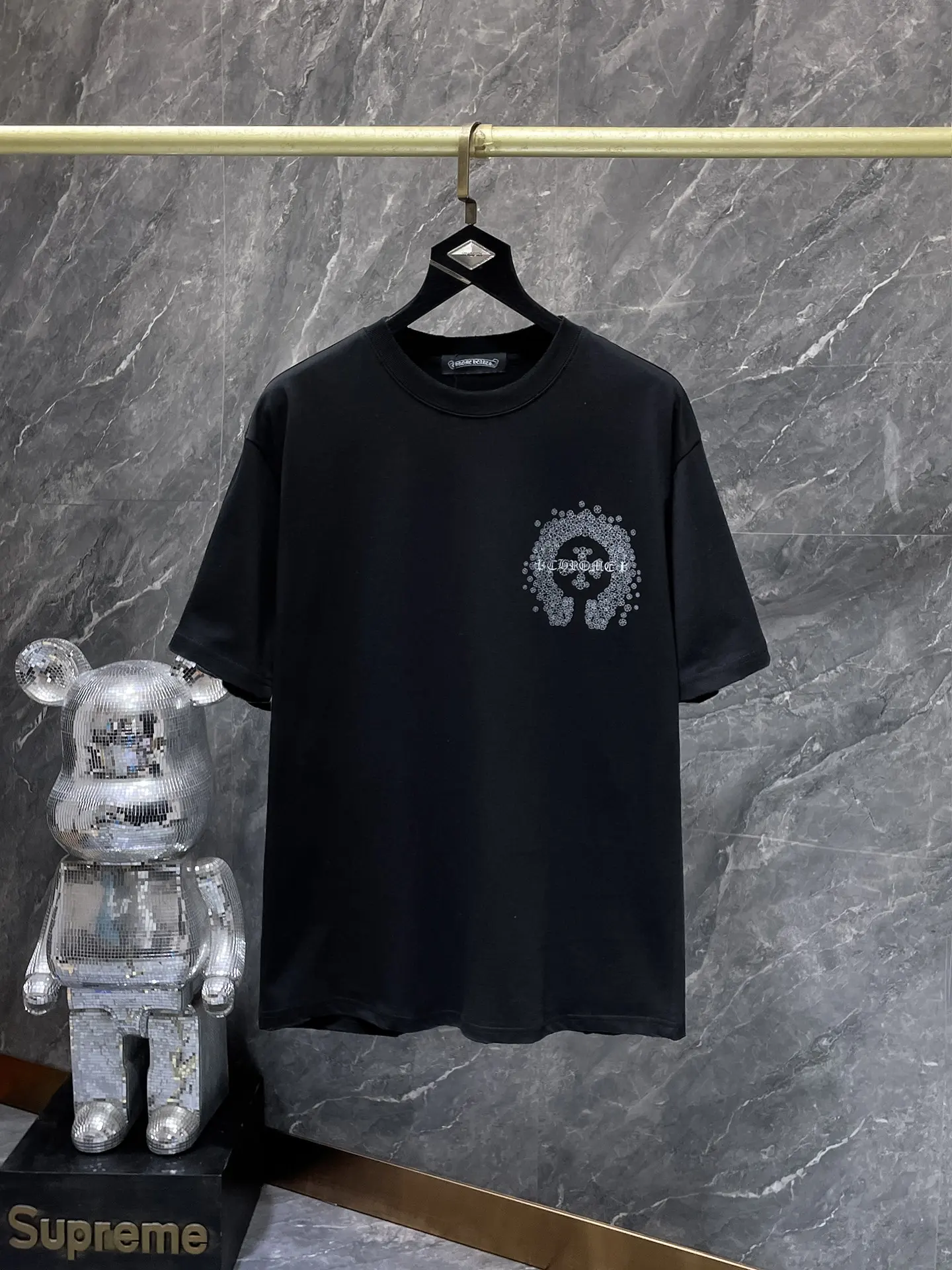 Embroidered Horseshoe Logo T-Shirt D7515438 — view 2