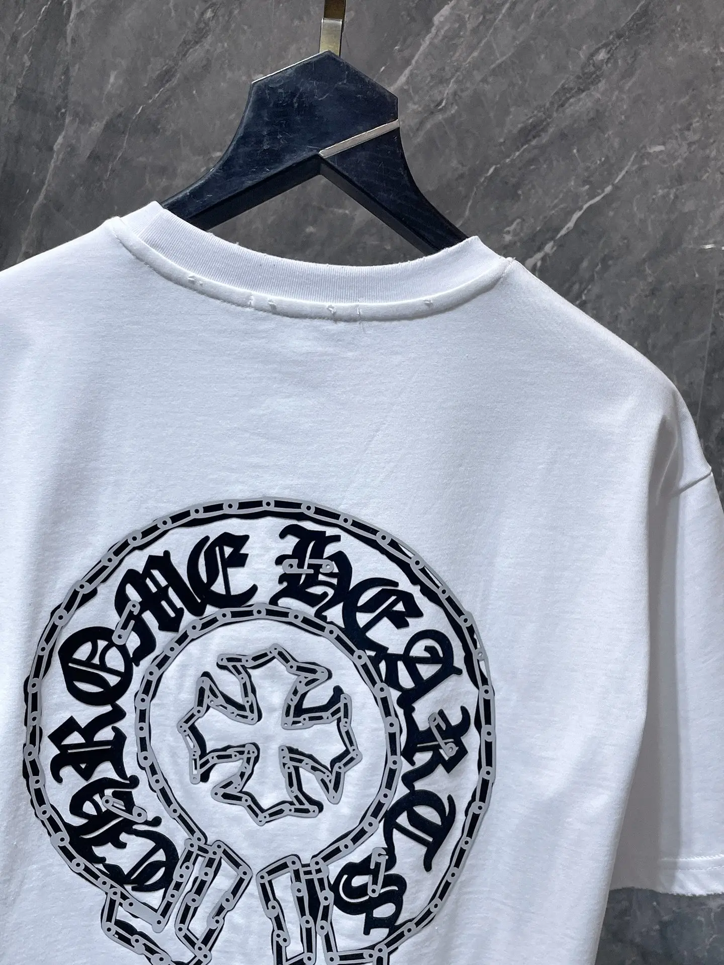 Horseshoe Logo Flocked Cotton T-Shirt D11811595 — view 6