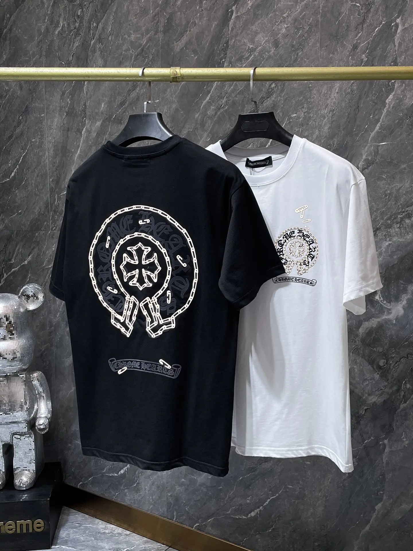 Horseshoe Logo Flocked Cotton T-Shirt D6815439 — view 9