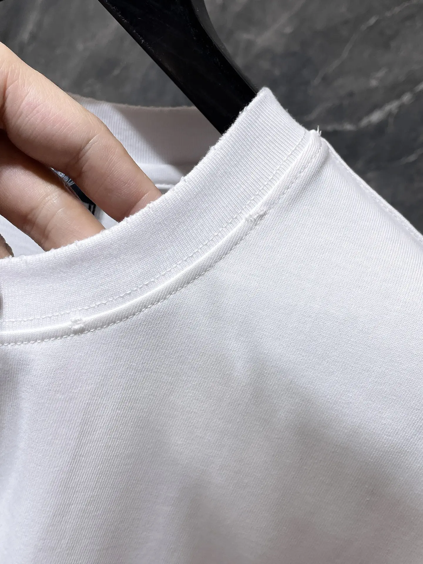 Rhinestone Horseshoe Logo Cotton T-Shirt D7015412 — view 7