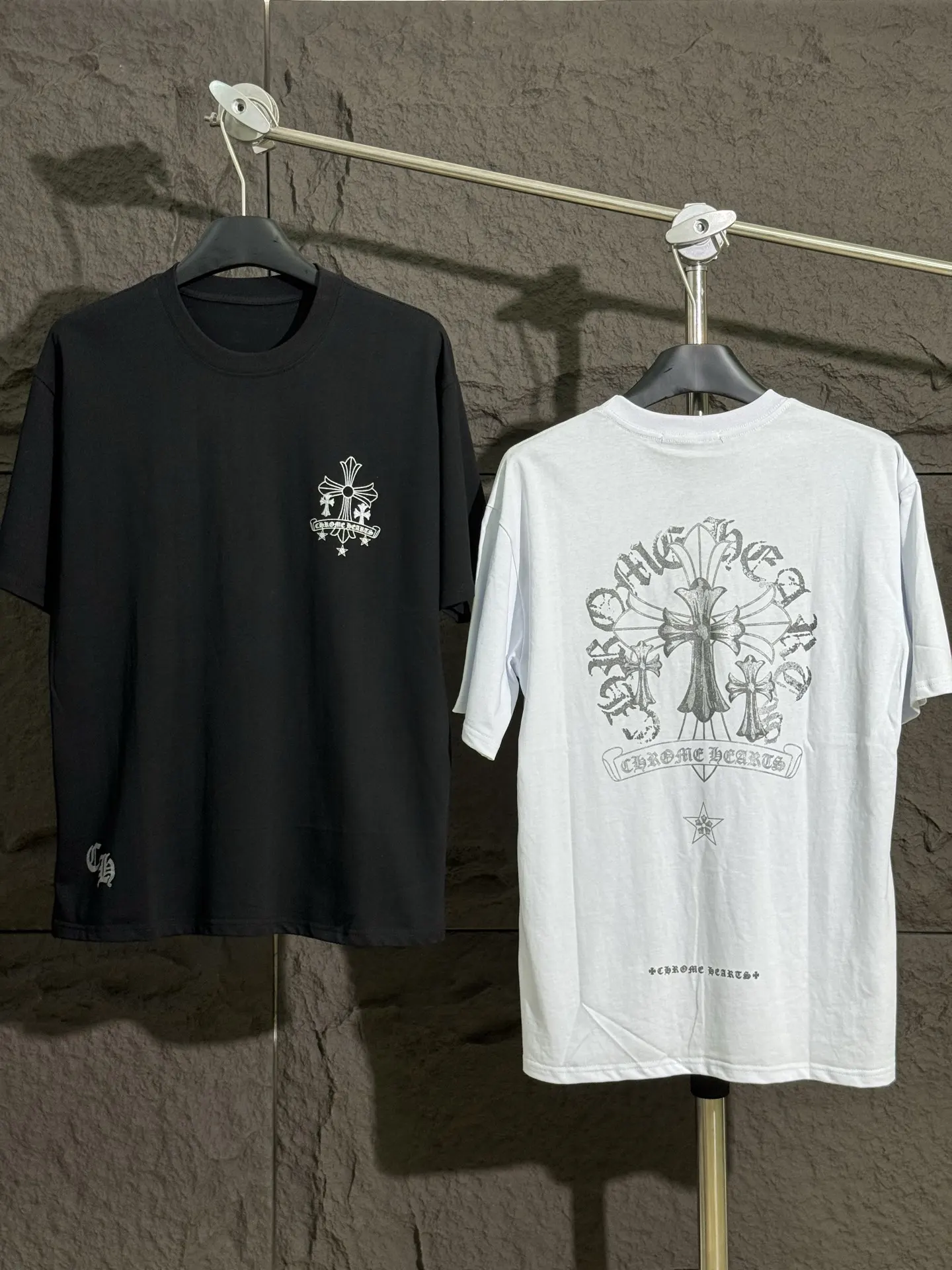 Logo Graphic Print Cotton T-Shirt D10511605