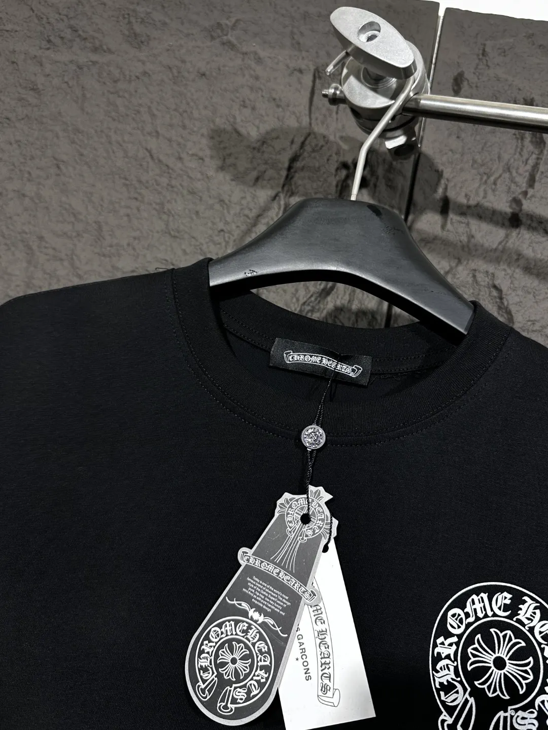 Horseshoe Logo Graphic T-Shirt D4815445 — view 2