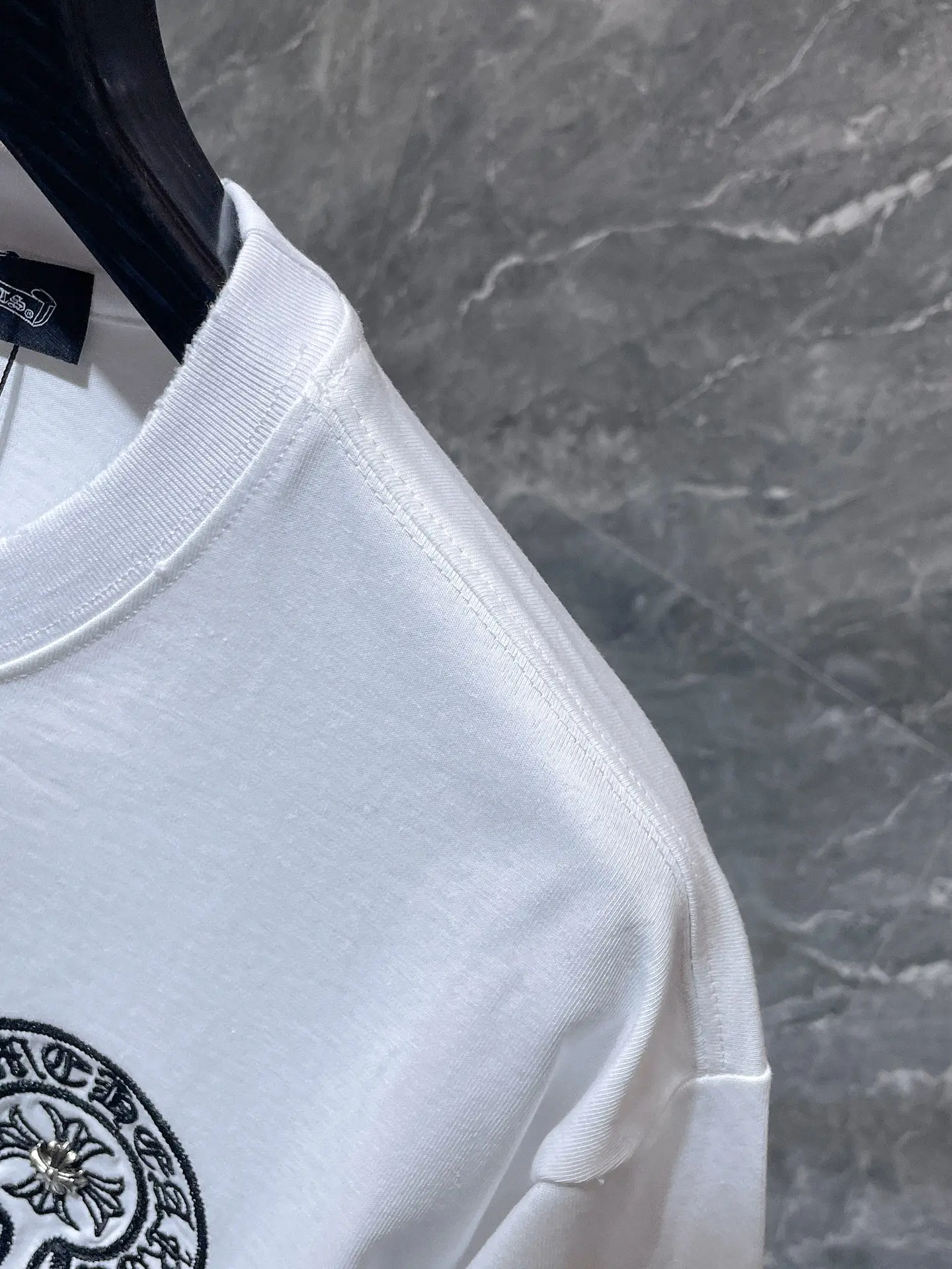 Cross Patch Embroidered Cotton T-Shirt D6815410 — view 8